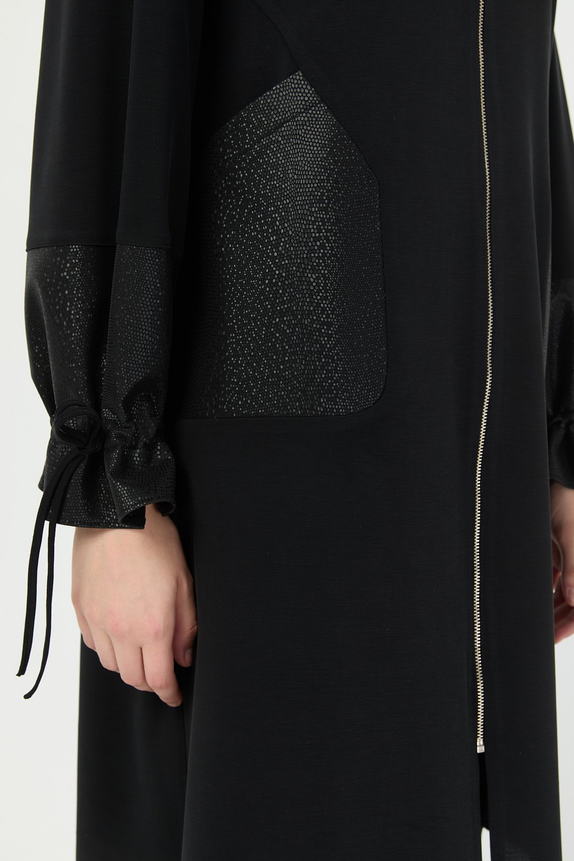 Cep Detaylı Kol Büzgülü Tunik  Siyah