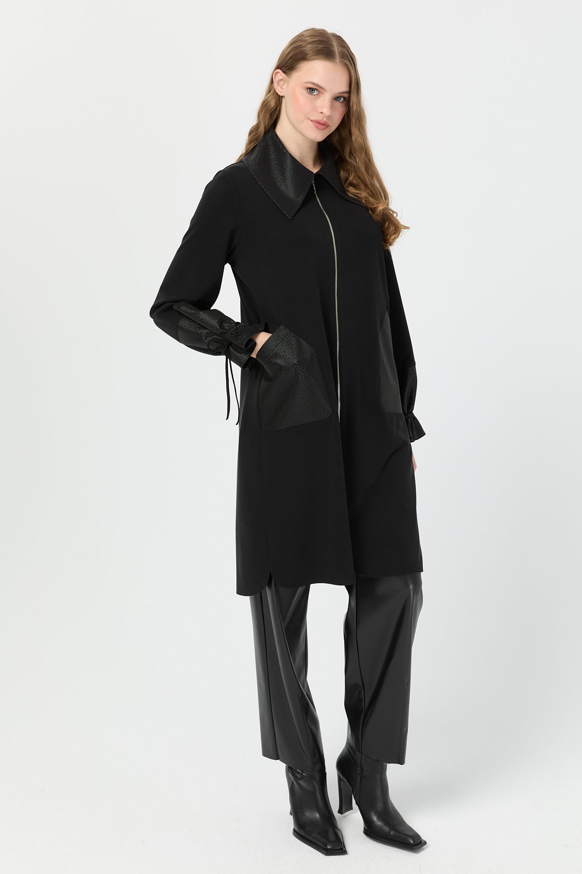 Cep Detaylı Kol Büzgülü Tunik  Siyah