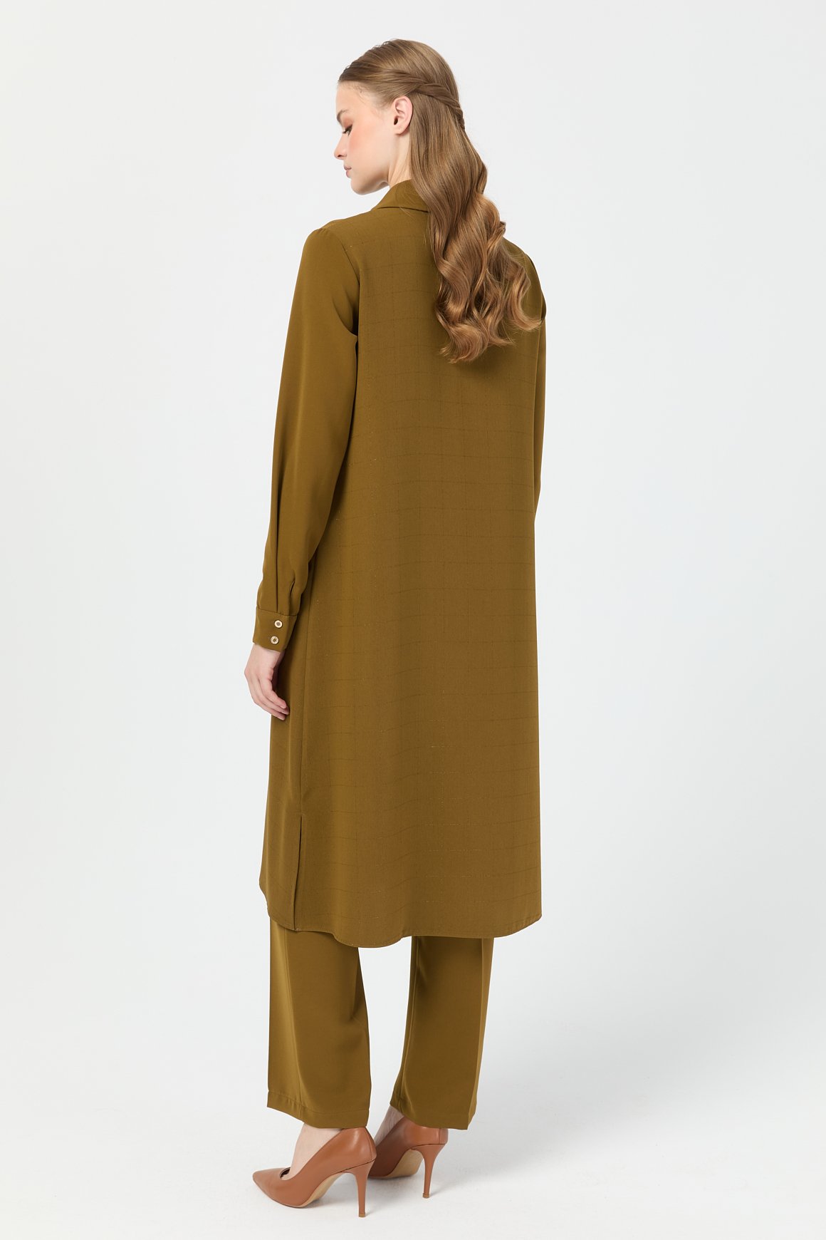 Çizgi Detaylı Geniş Yakalı Şık Tunik  Yağ Yeşili