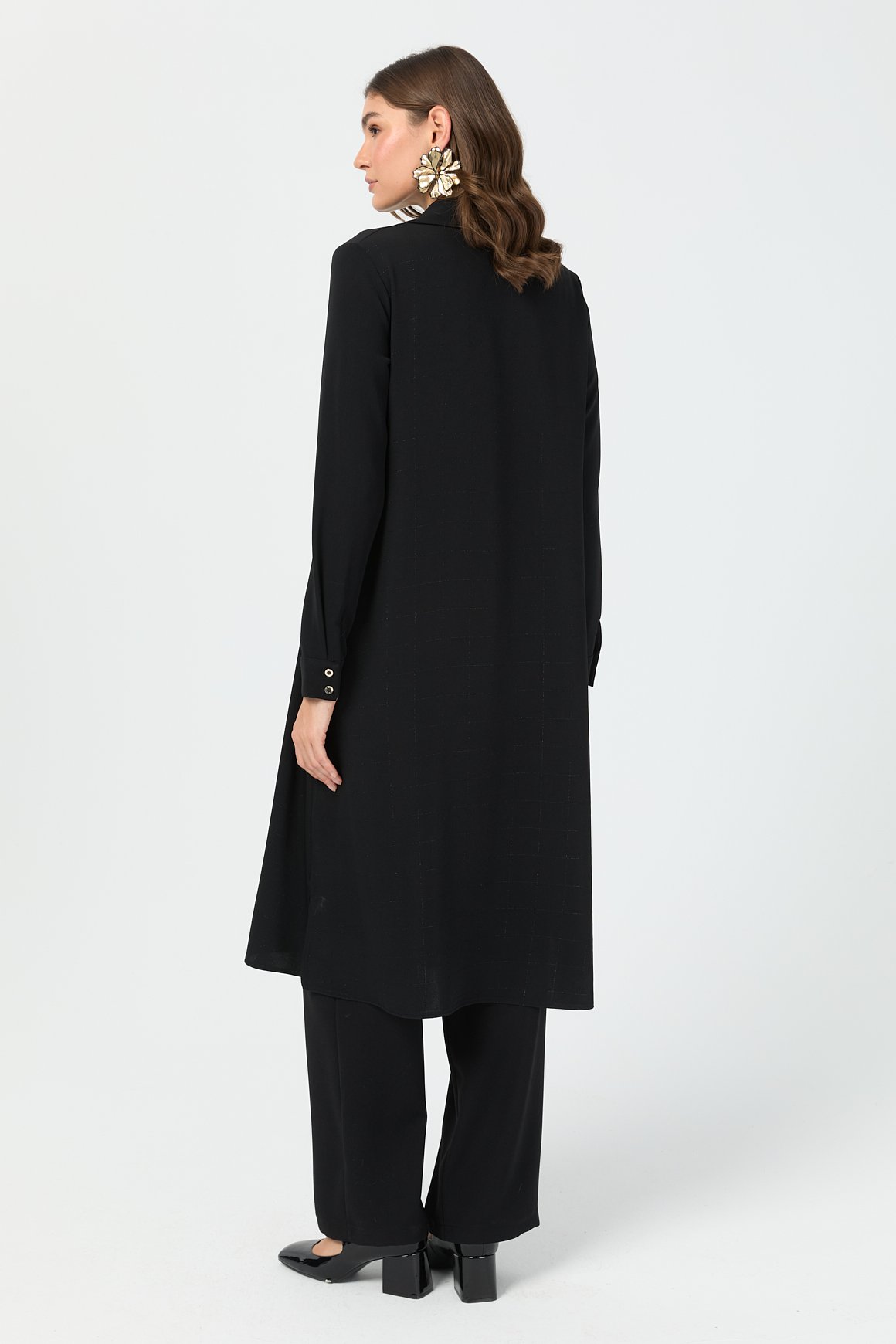 Çizgi Detaylı Geniş Yakalı Şık Tunik  Siyah