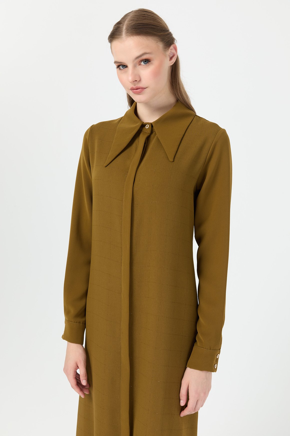 Çizgi Detaylı Geniş Yakalı Şık Tunik  Yağ Yeşili