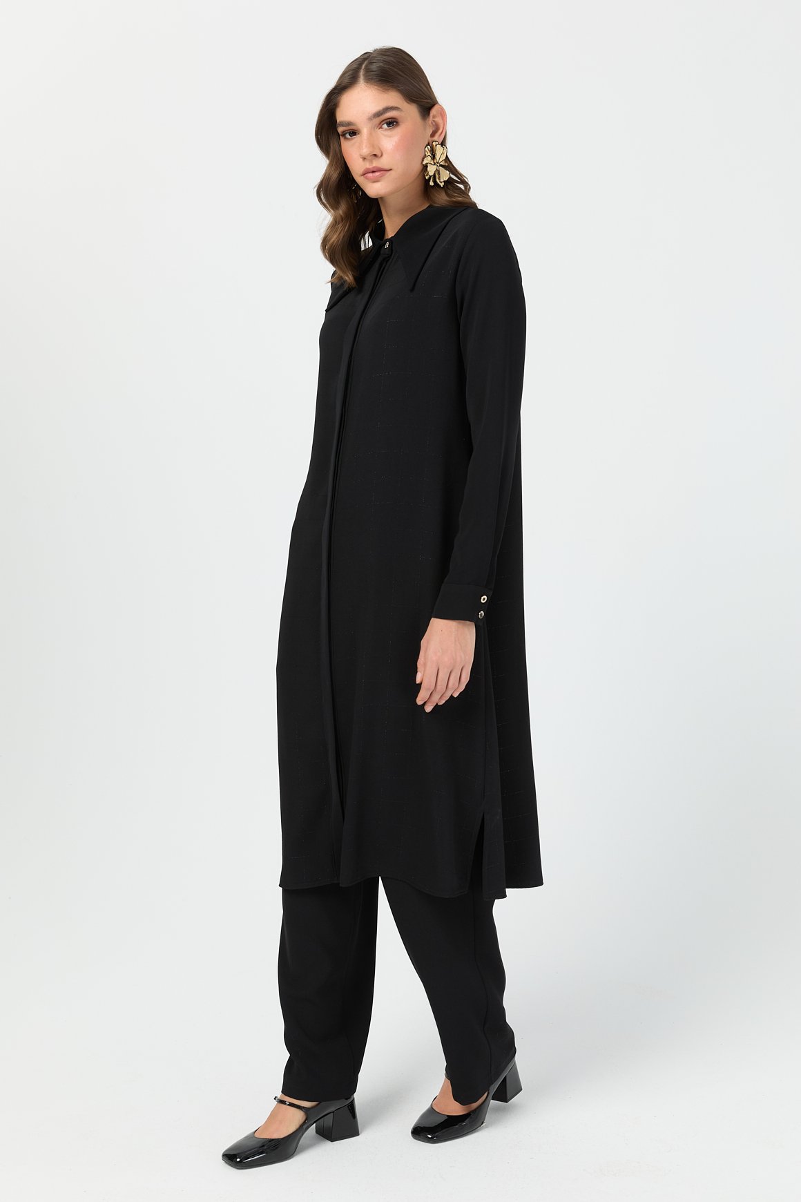 Çizgi Detaylı Geniş Yakalı Şık Tunik  Siyah