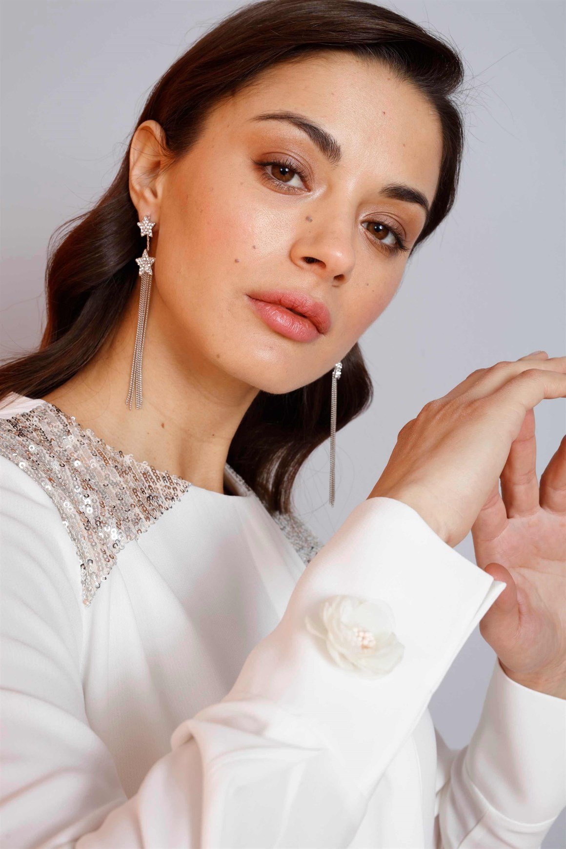 Ekru - Yakası Pul Payetli Tunik