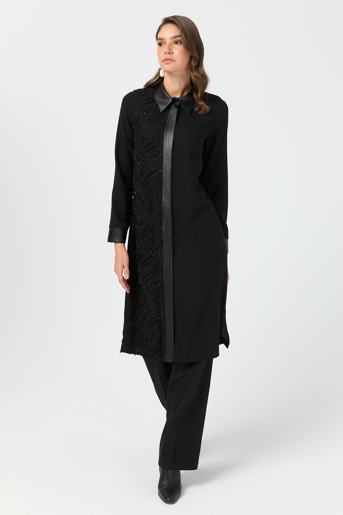 Işıltı Garnili Uzun Tunik  Siyah