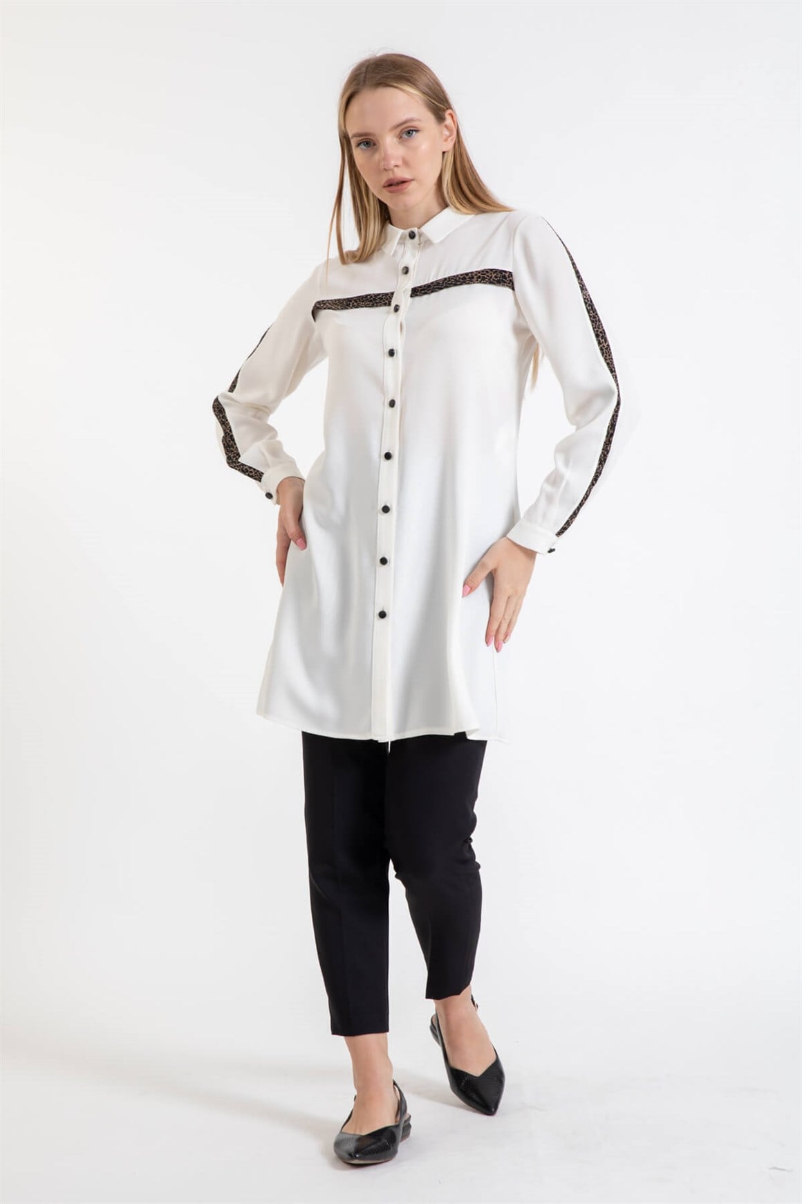 Leopar Desen Garnili Tunik  Ekru