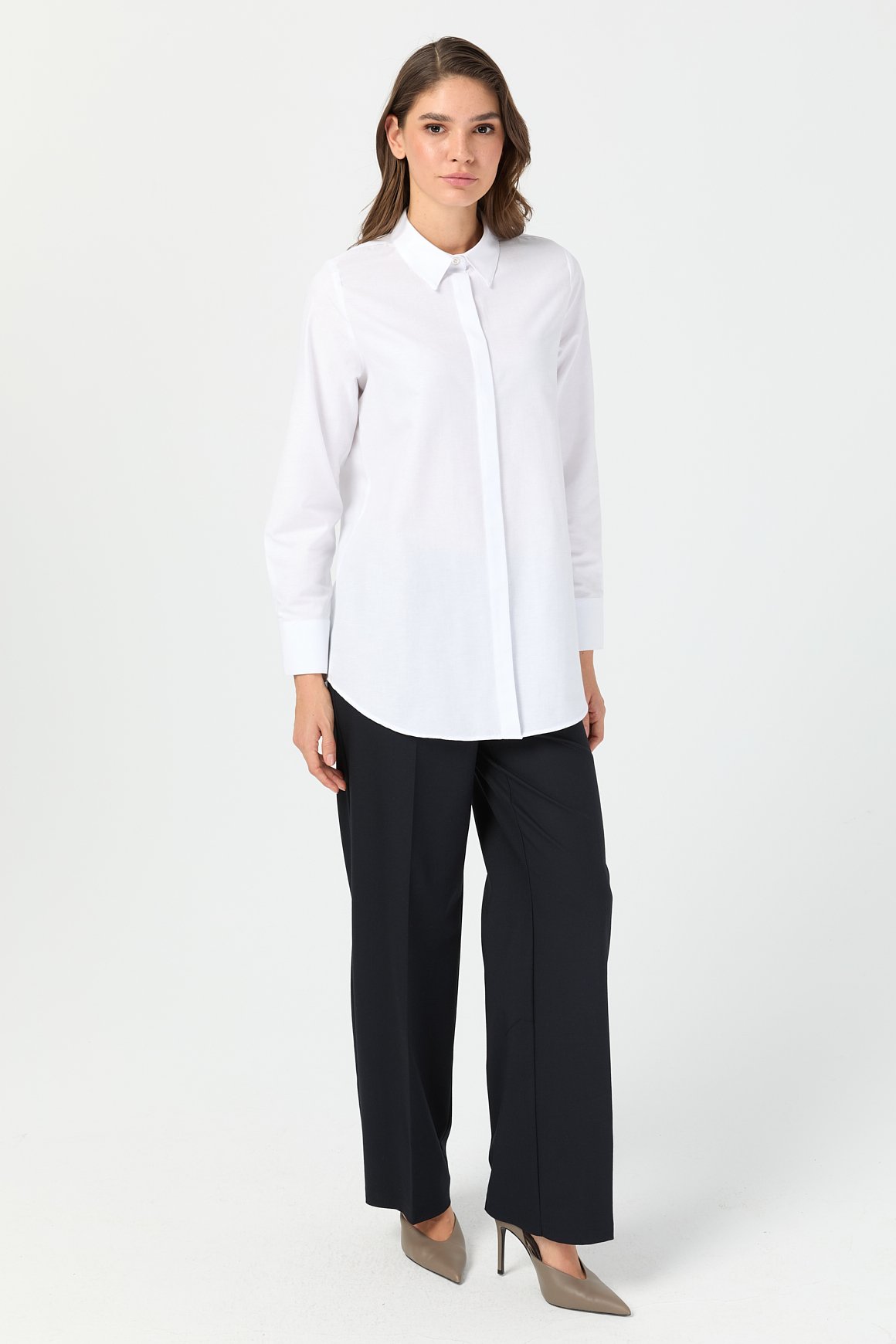 Oxford Dokulu Arkası Pileli Tunik  Beyaz