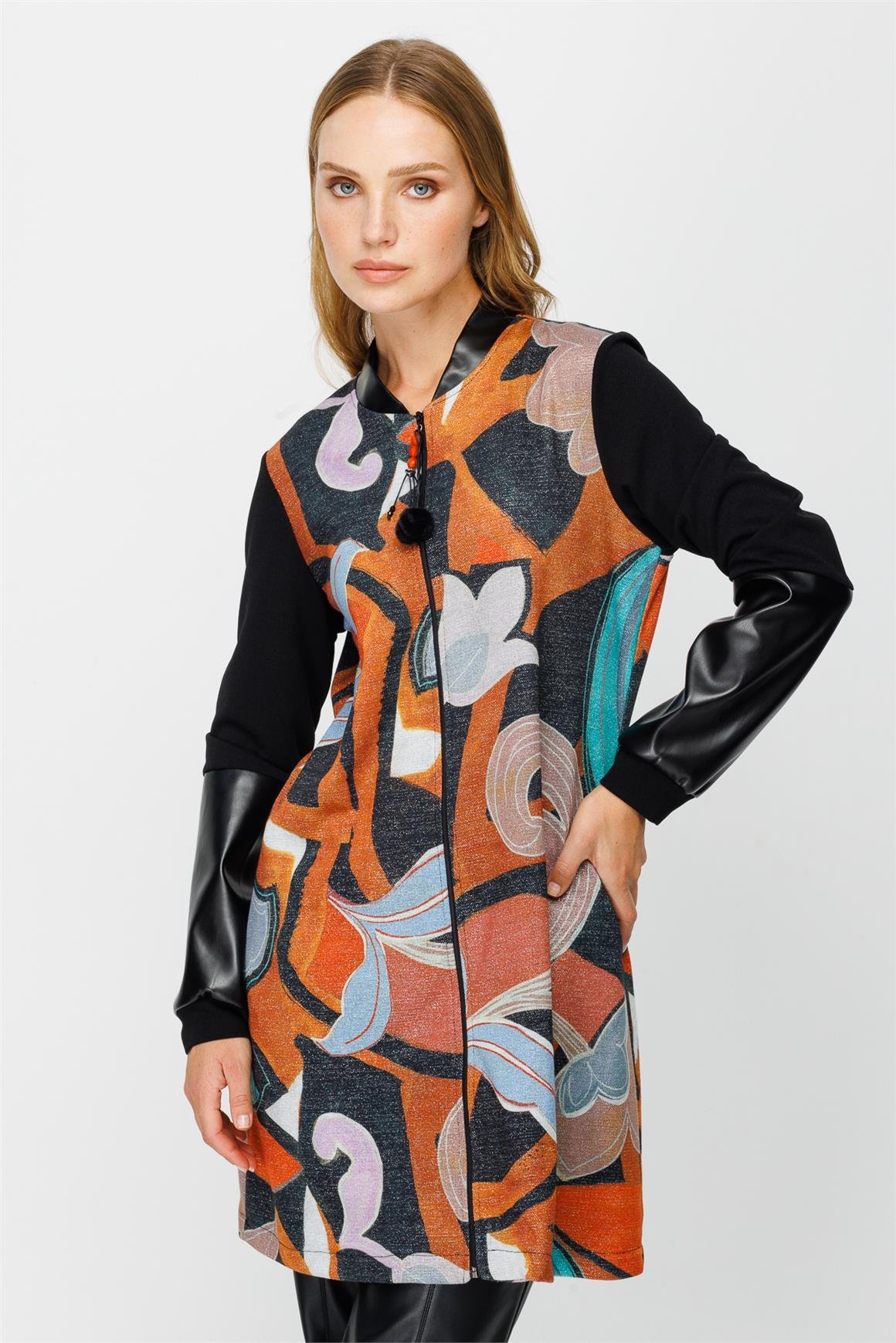 Özel Baskılı Fermuar Kapamalı Giy Çık Tunik  Siyah