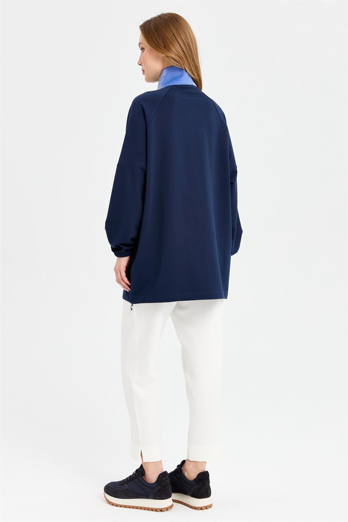 Parlak Garnili Sweatshirt  Laci