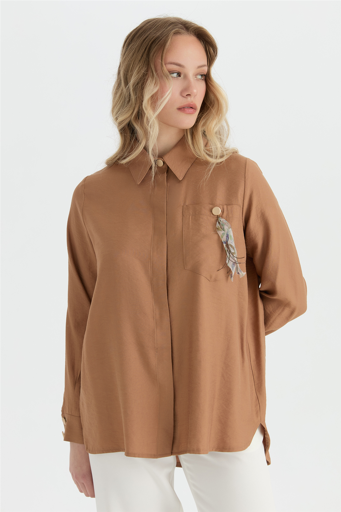 Tüy Detaylı Tunik  Camel