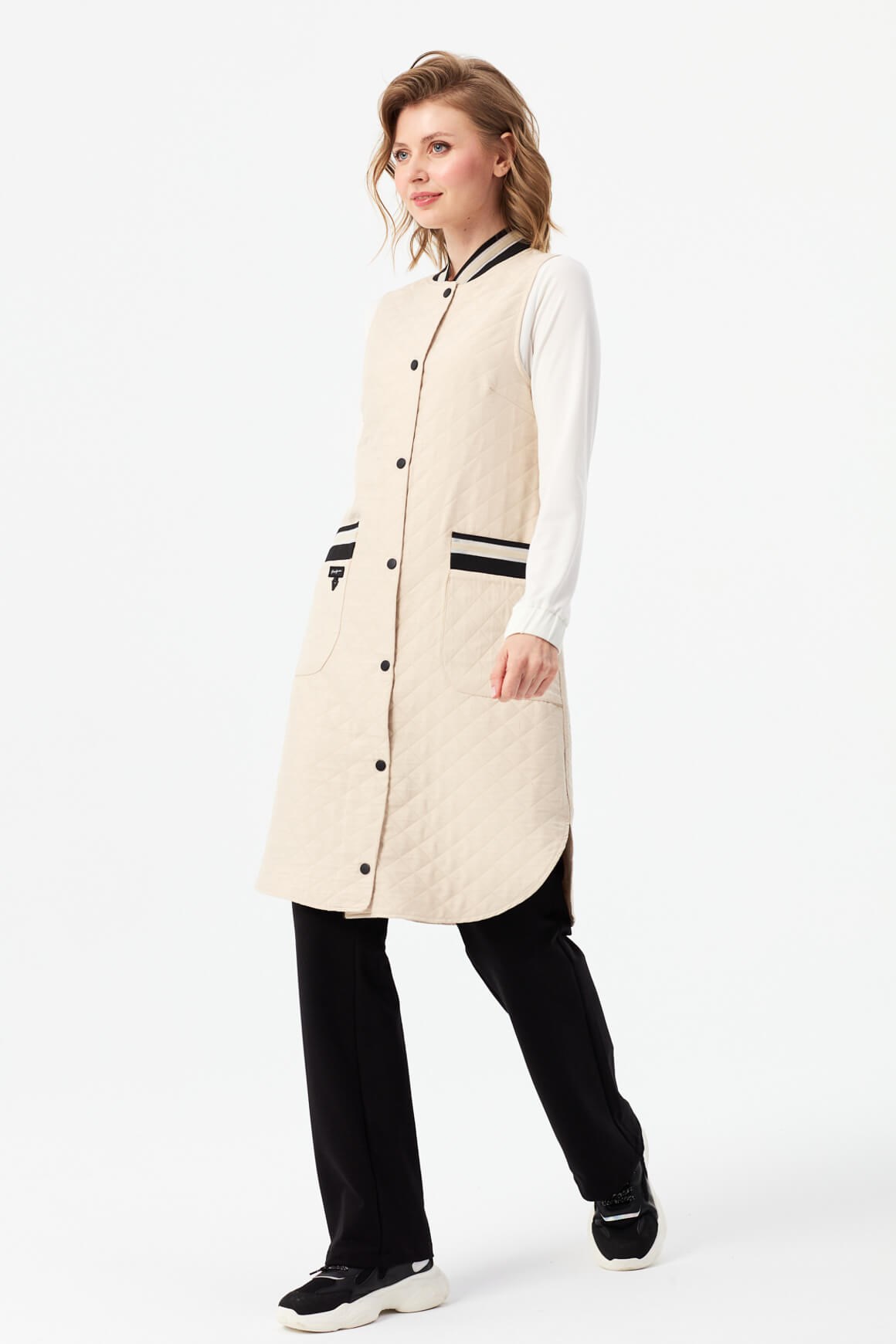 Kapitone Görünümlü Baharlık Yelek  Bej