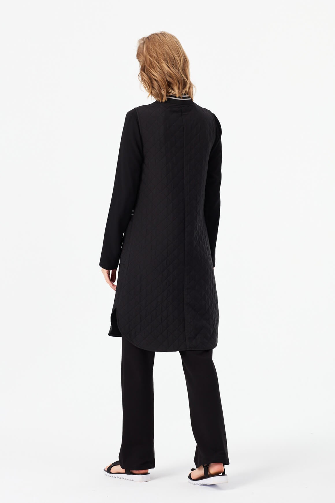 Kapitone Görünümlü Baharlık Yelek  Siyah