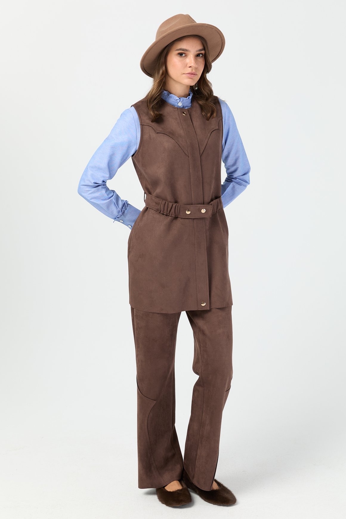 Kemer Detaylı Süet Yelek  Kahve