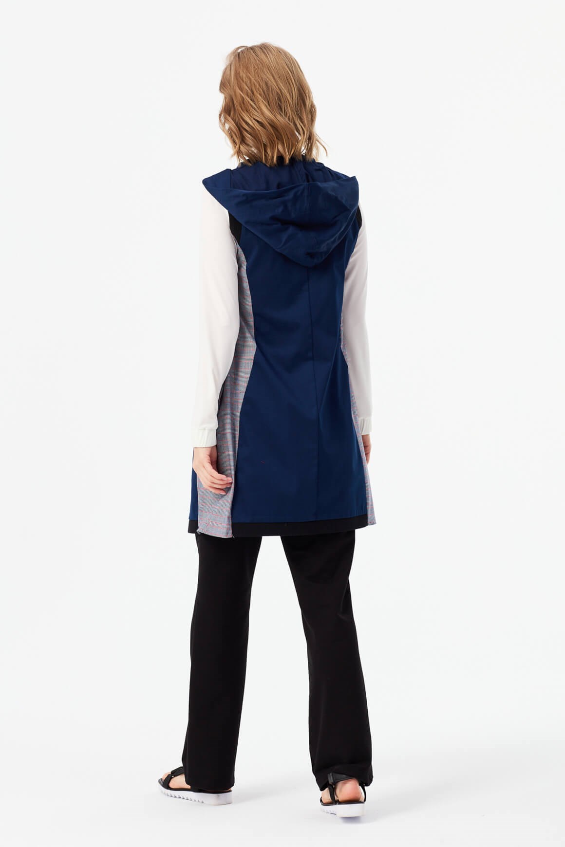 Yanları Ekose Kombinli Ribanalı Yelek  Laci