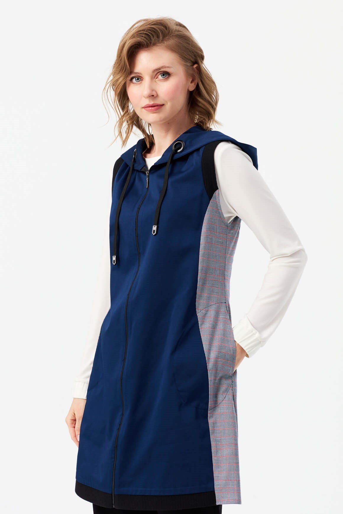 Yanları Ekose Kombinli Ribanalı Yelek  Laci