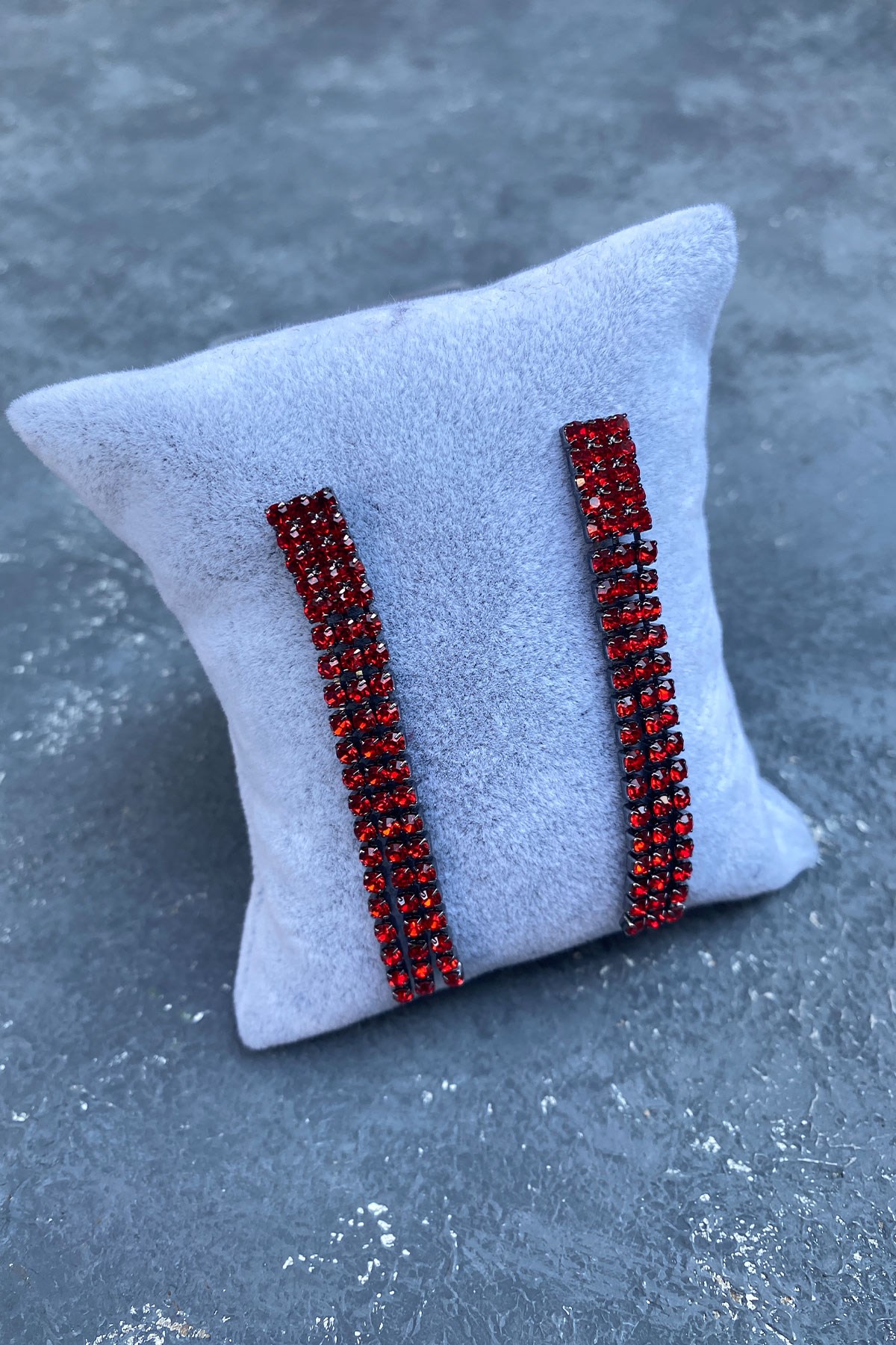 3 Sıra Sallantılı Abiye Küpe