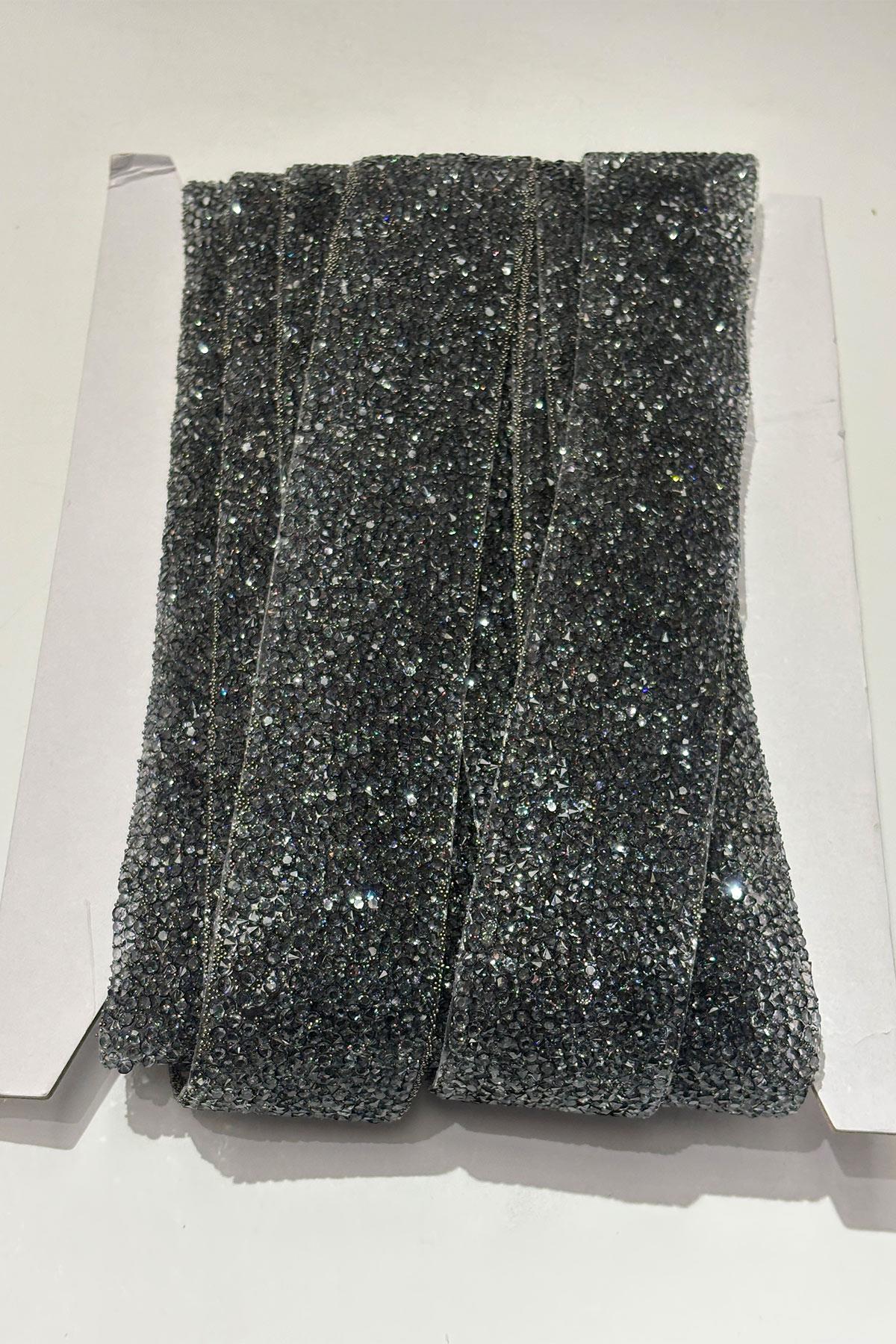 Antrasit Gri Ütüyle Yapışan Şerit Taş Boncuk 4 Cm