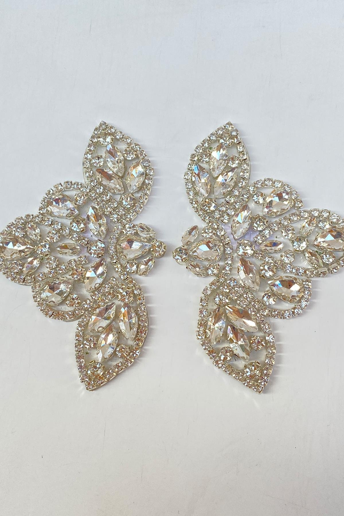 Apolet Motifli Ütüyle Yapışan Parlak Taşlı Aplik