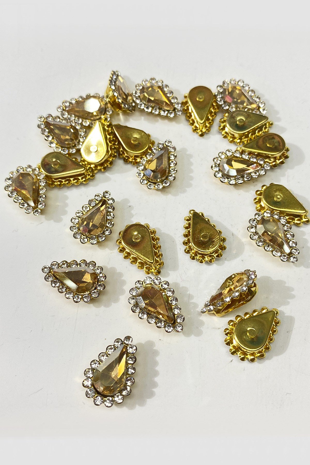 Bal Rengi Gold Kasalı Damla Dikme Taş 10 Adet