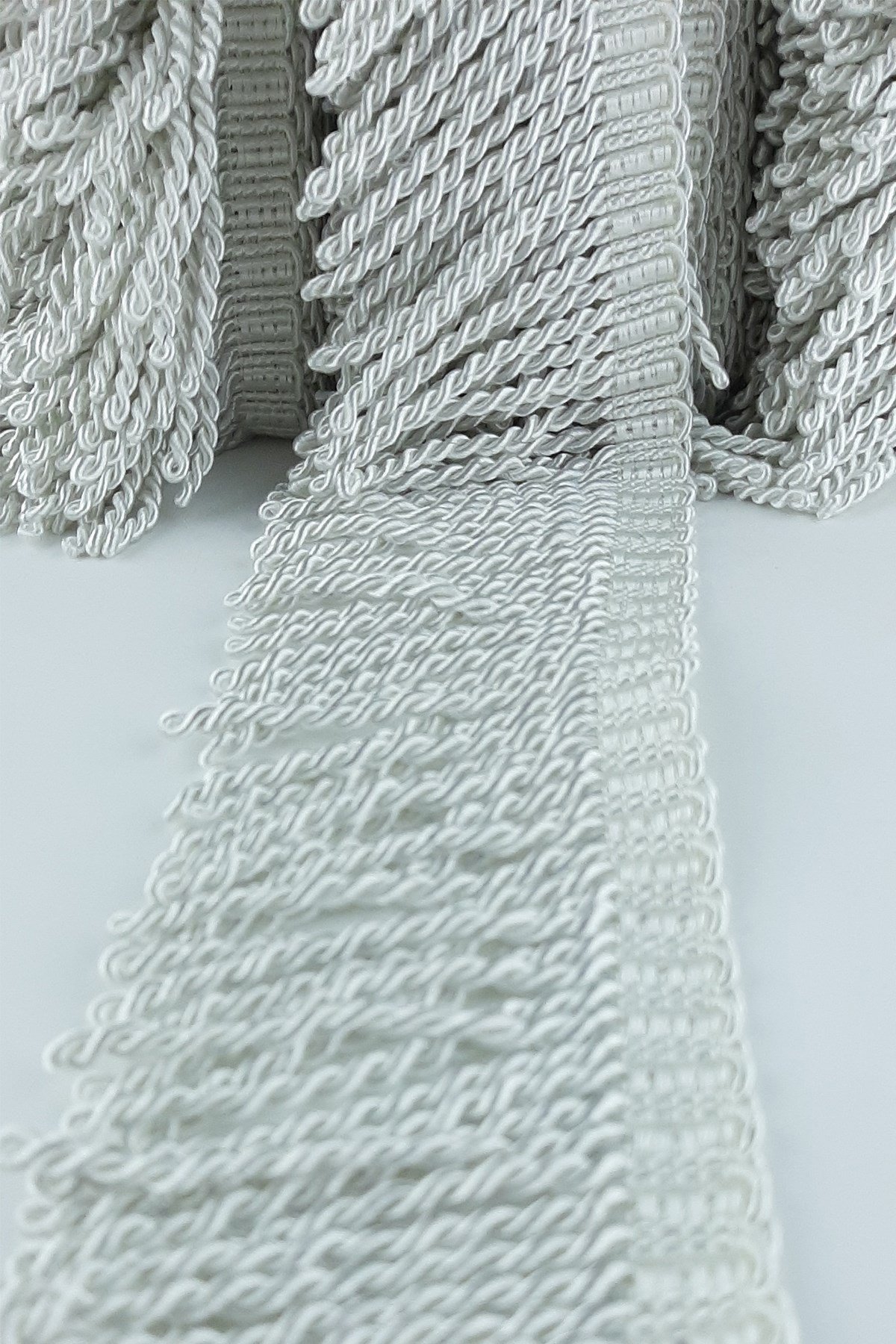 Beyaz Burgulu Bulyon Saçak Püskül 7 cm