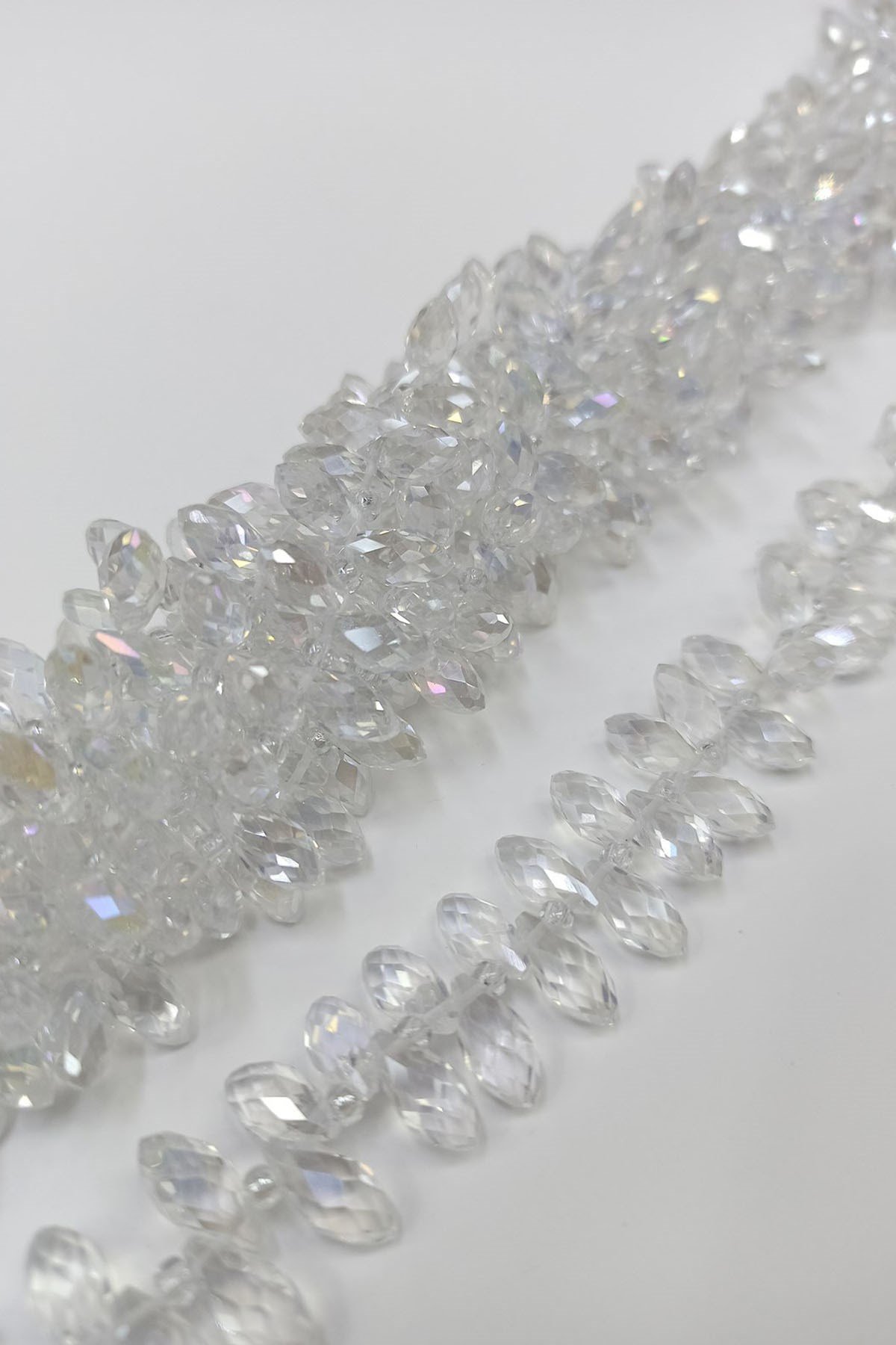 Beyaz Elmas Dizi Damla Kristal