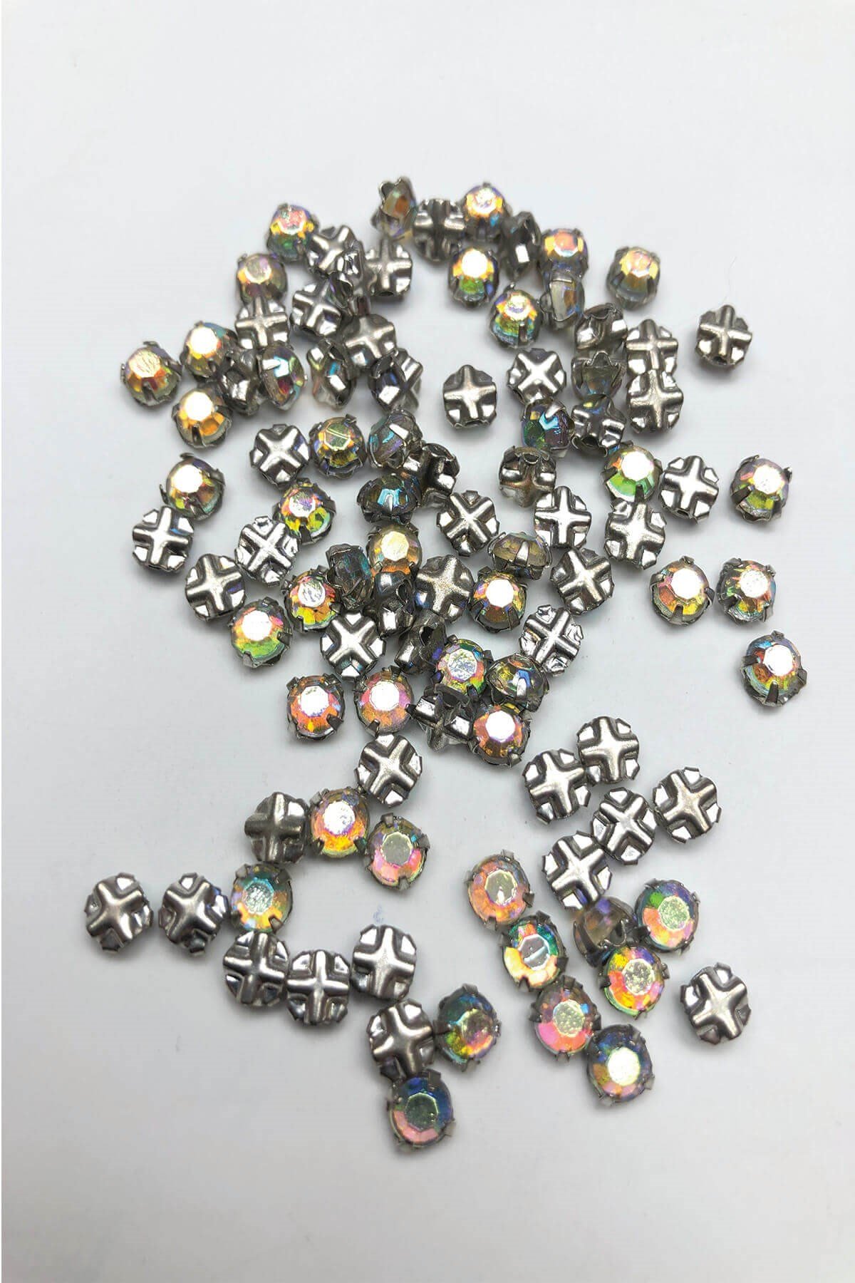 Beyaz Janjanlı Küçük Kasalı Dikme Taş 25 adet