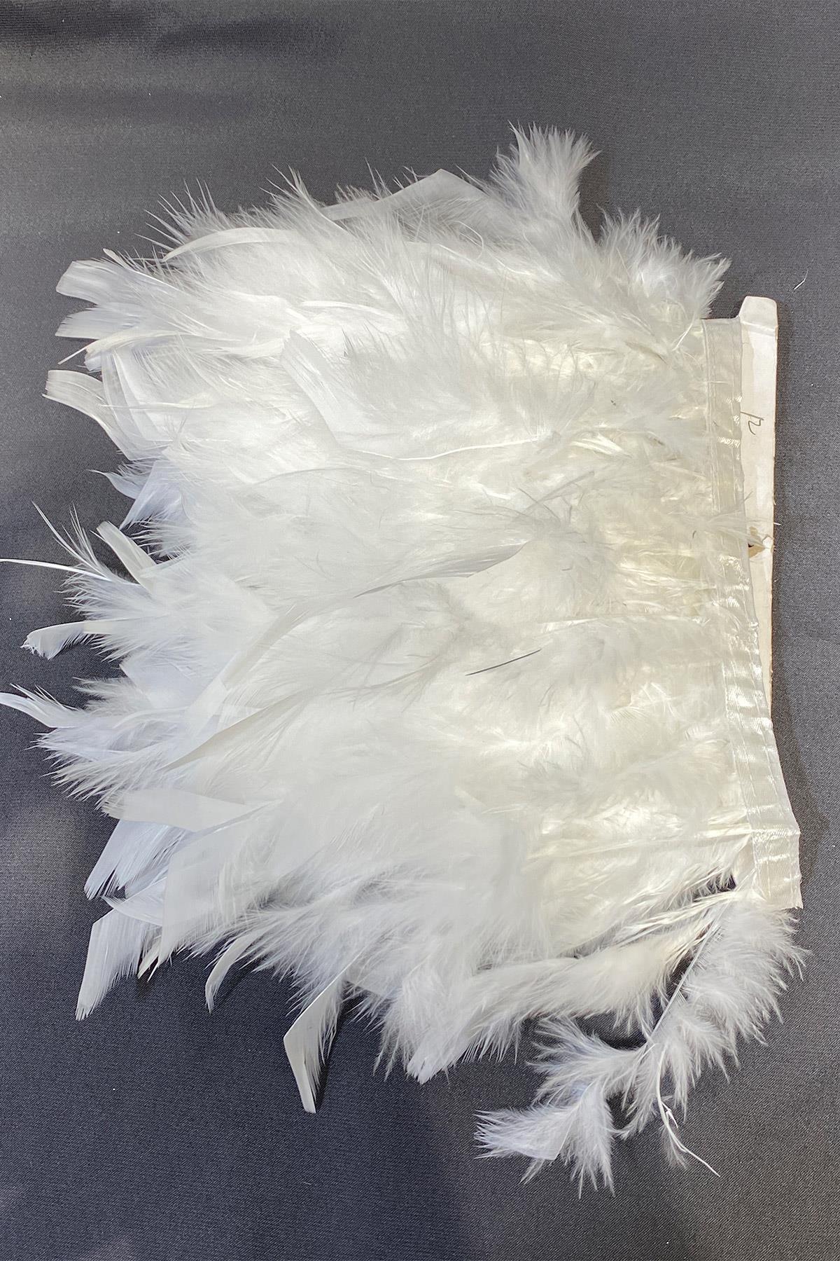 Beyaz Kaz Tüyü Otriş Biyeli Şerit Tüy