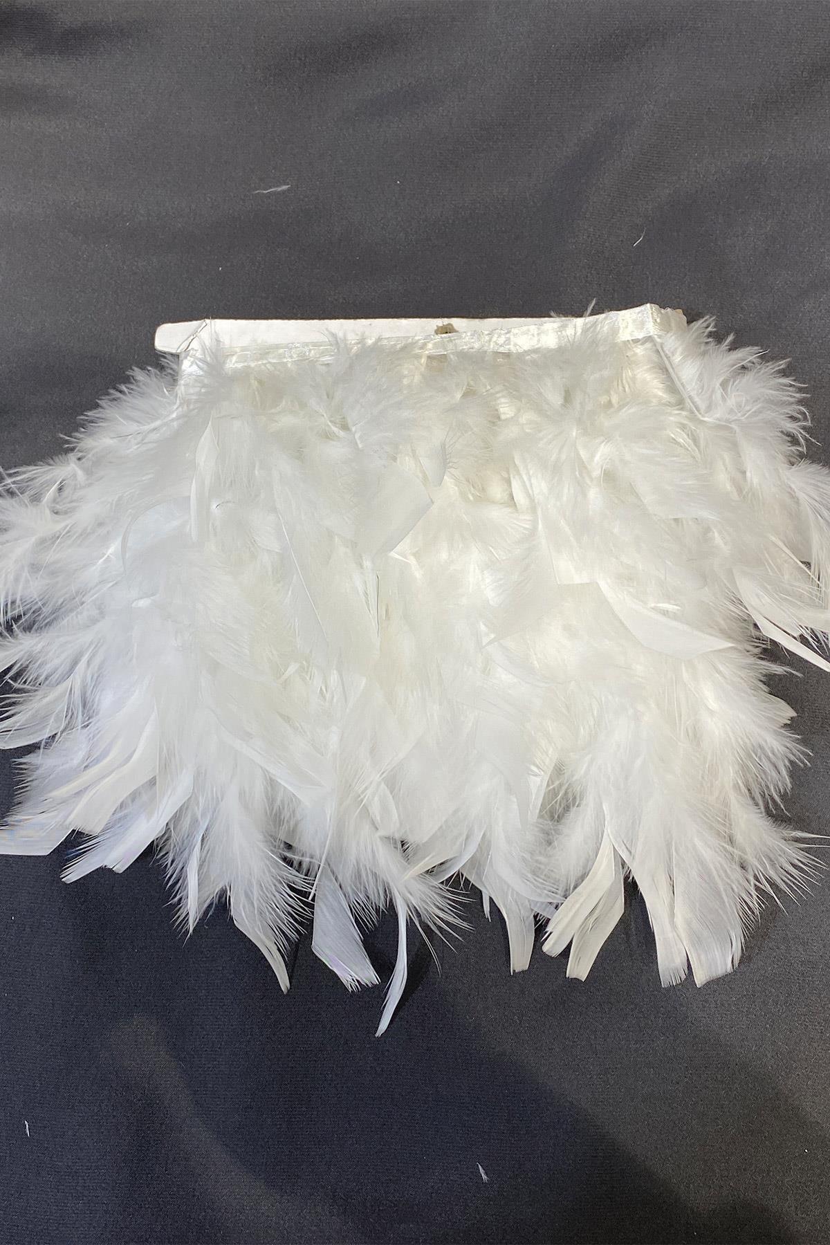 Beyaz Kaz Tüyü Otriş Biyeli Şerit Tüy