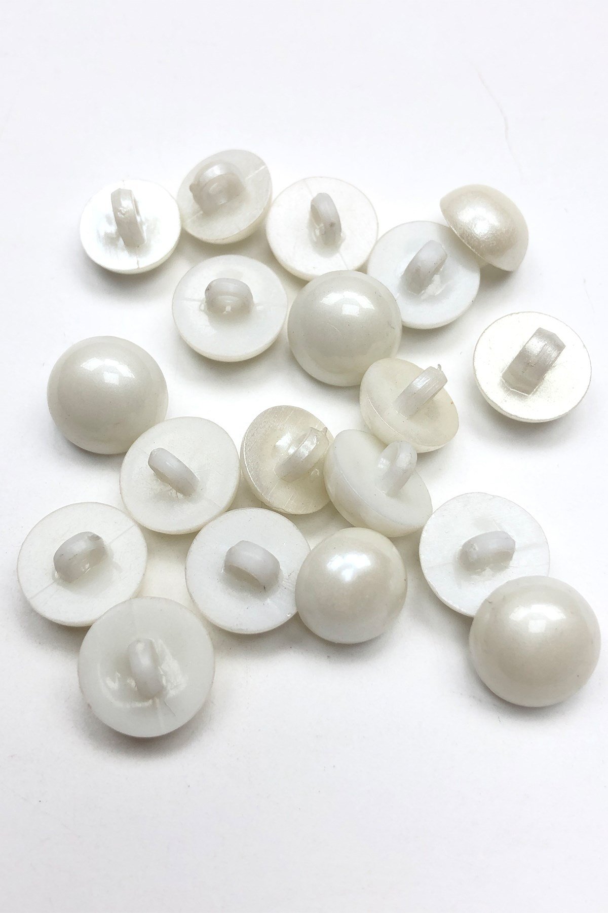 Beyaz Plastik İnci Düğme