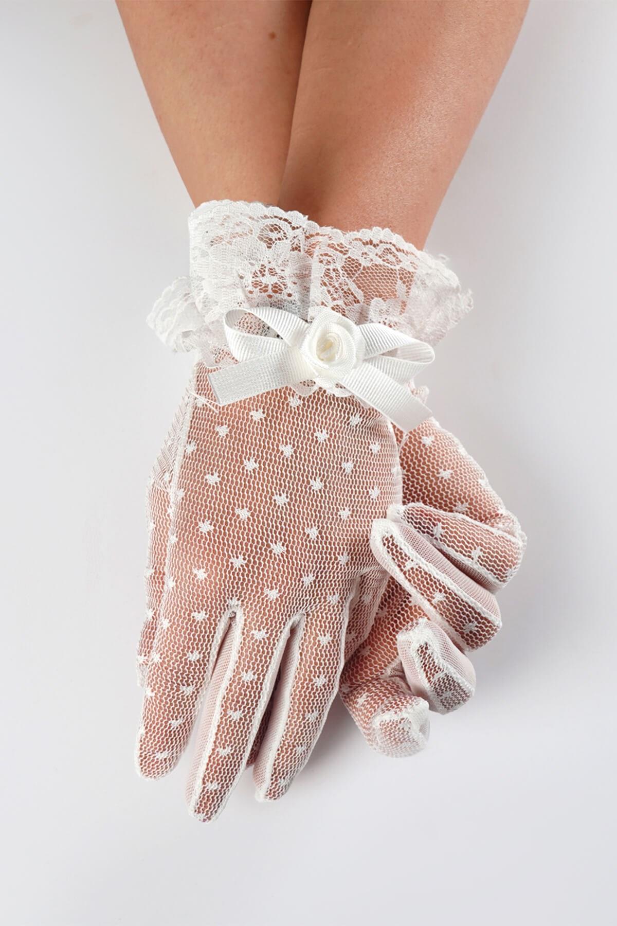 beyaz-puantiyeli-gelin-eldiveni-81-b6f.jpg