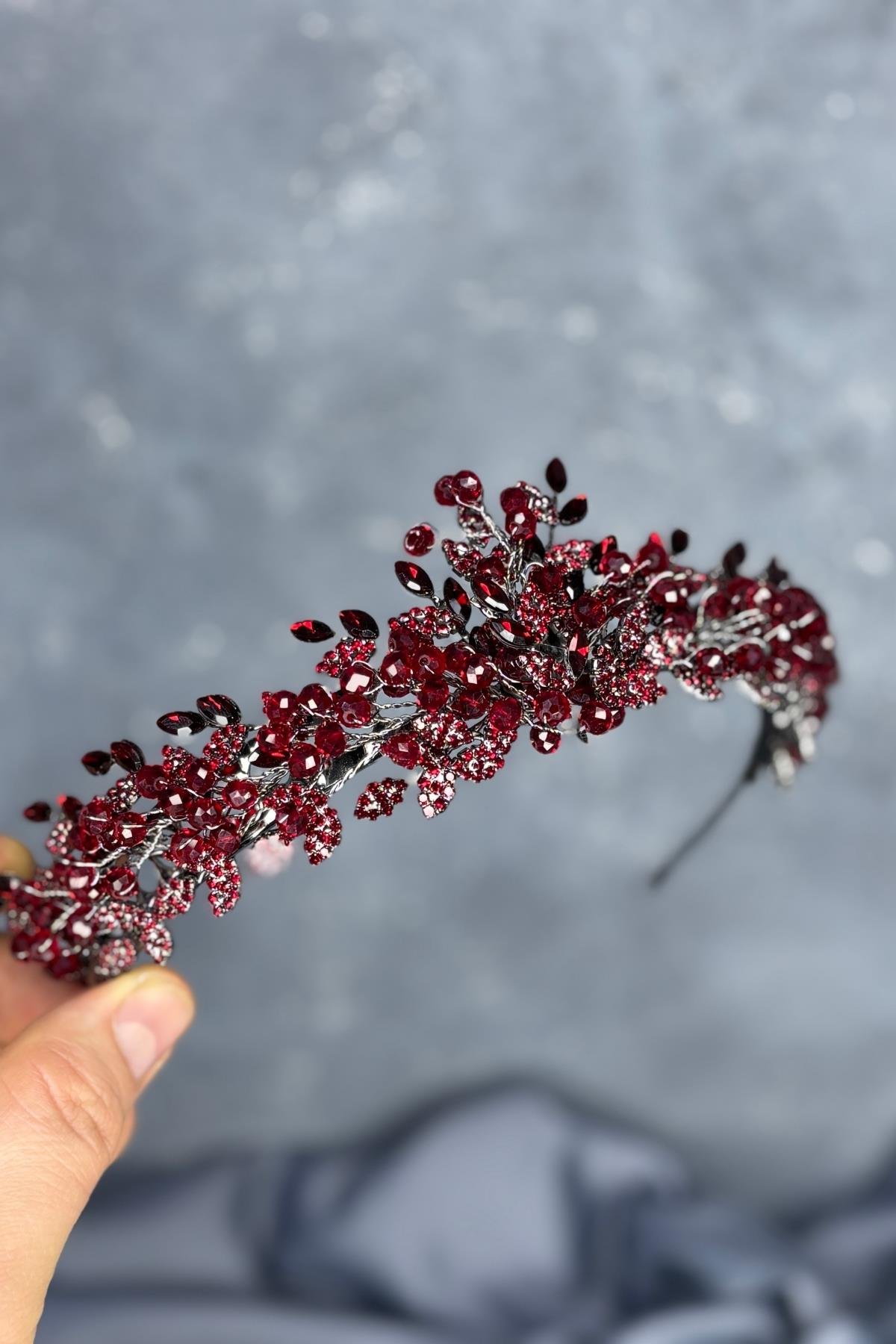 Boncuk İşlemeli Duru Gelin Kına Tacı