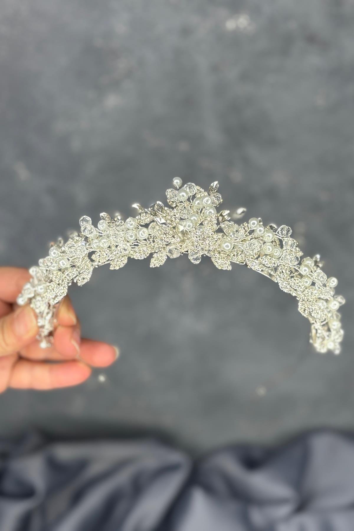 Boncuk İşlemeli Duru Gelin Kına Tacı