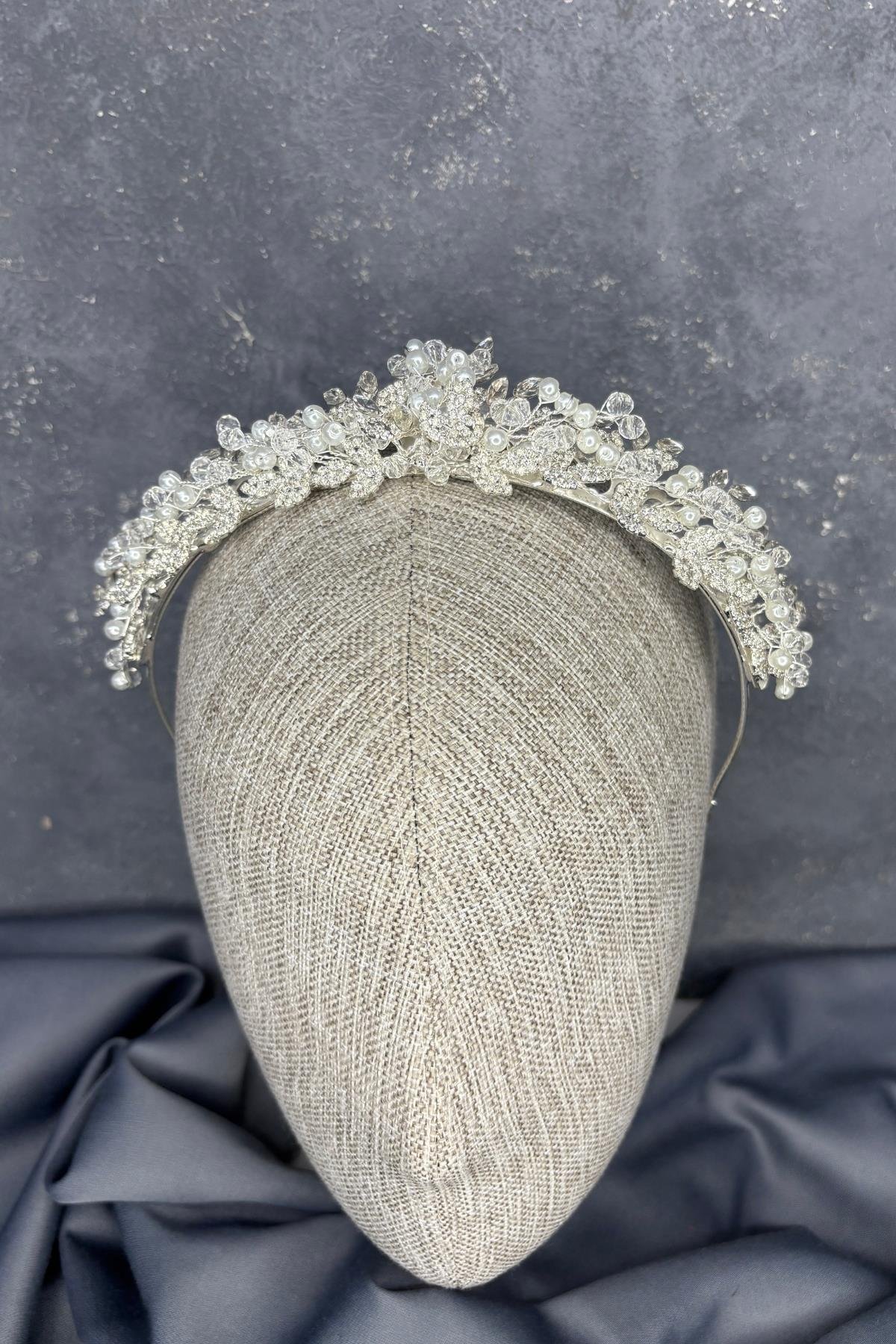 Boncuk İşlemeli Duru Gelin Kına Tacı