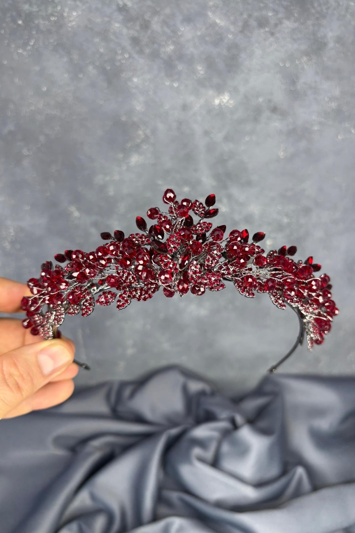 Boncuk İşlemeli Duru Gelin Kına Tacı