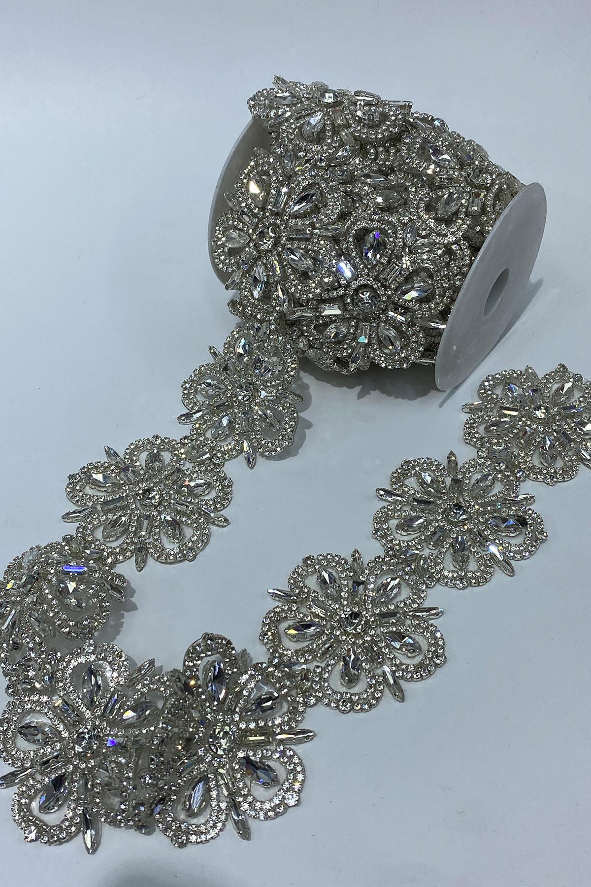 Çiçek Desen Taşlı Şerit Aplik Bordür