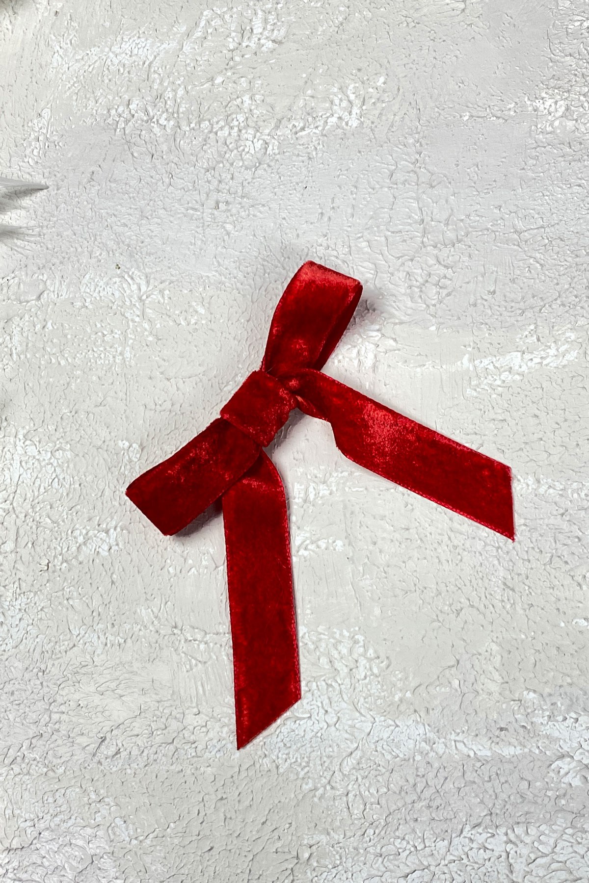 Fiyonklu Kadife Kurdeleli Saç Tokası