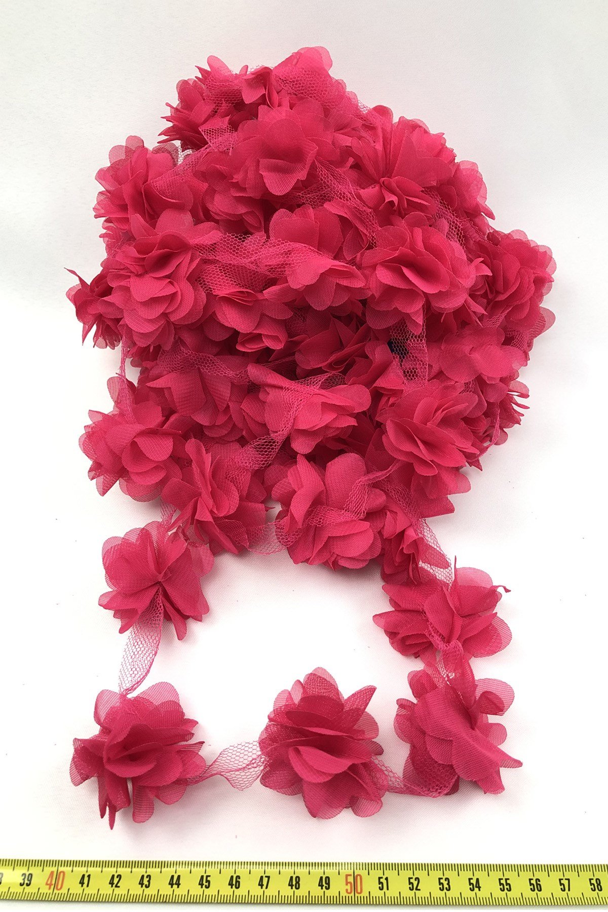 Fuşya Renk Lazer Kesim Tül Çiçek