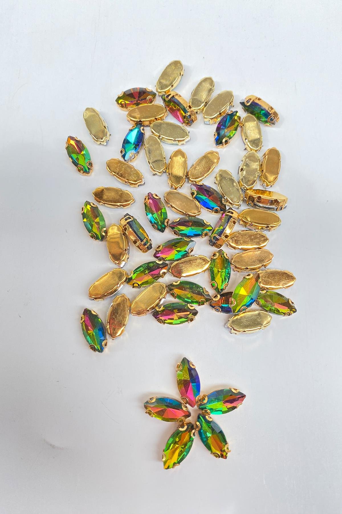 Gold Zeminli Dikme Parlak Cam Mekik Boncuk 10 Adet