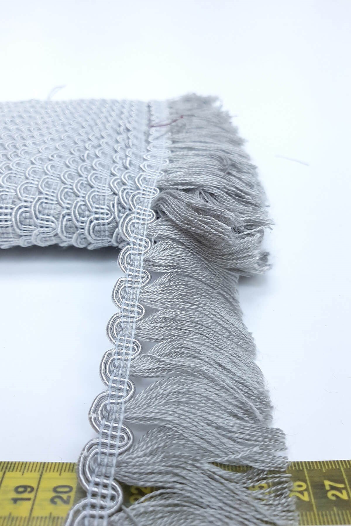 Gri Su Yolu Desenli Şerit Püskül 5 cm