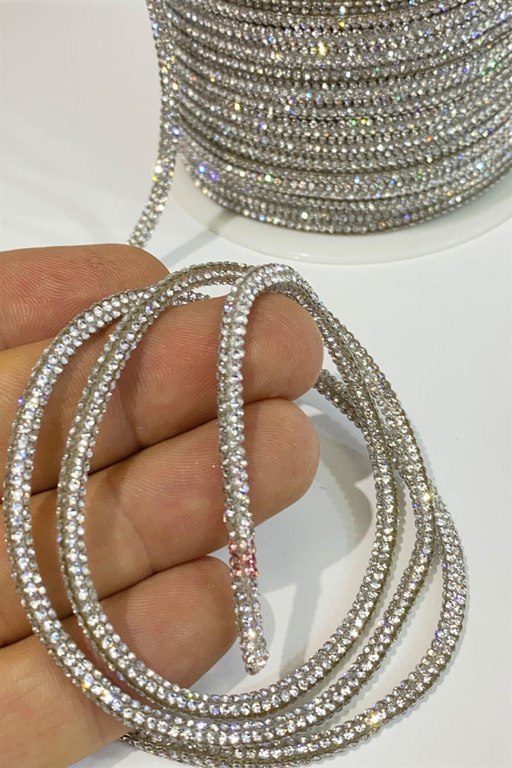 Gümüş Full Taşlı Boru Şerit