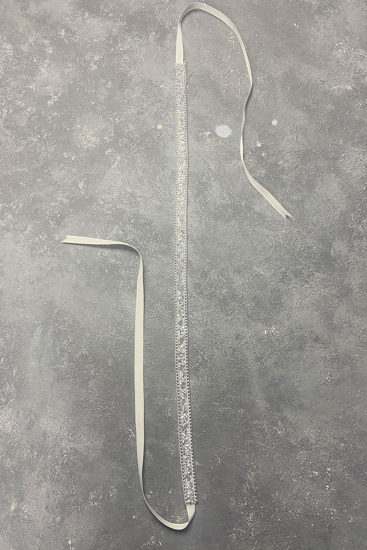 Gümüş Renk Parlak Boncuk İşlemeli Abiye Elbise Kemeri Bel Aksesuarı