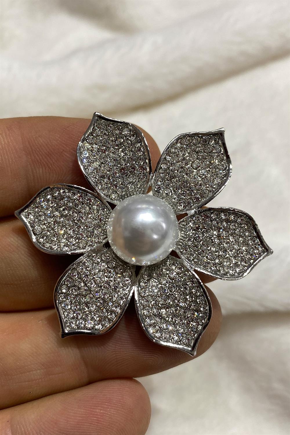 İncili Çiçek Taşlı Elbise Broşu Yaka İğnesi