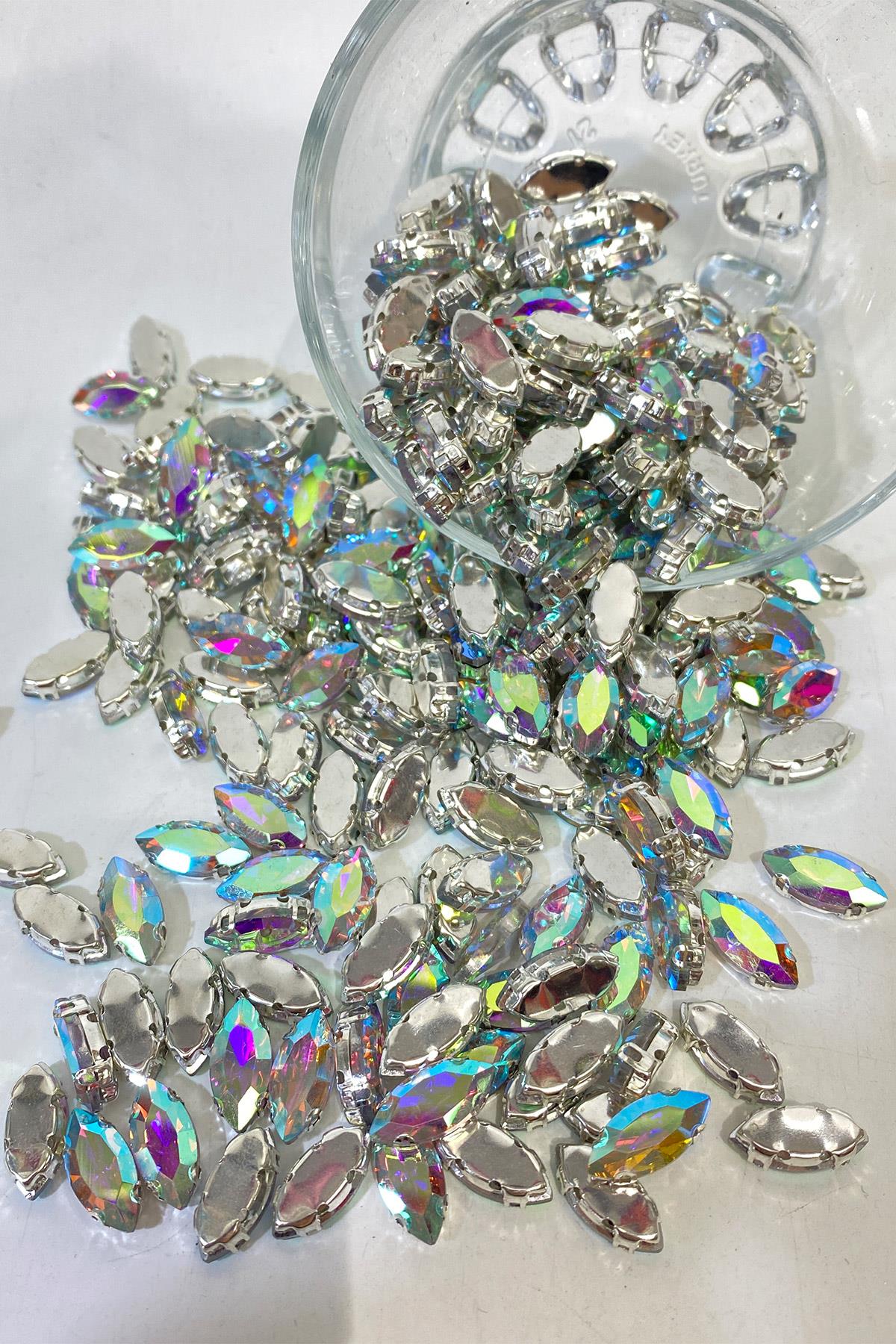 Janjanlı Gümüş Metal Kasalı Mekik Beyoğlu Taşı Dikme boncuk 10 Adet