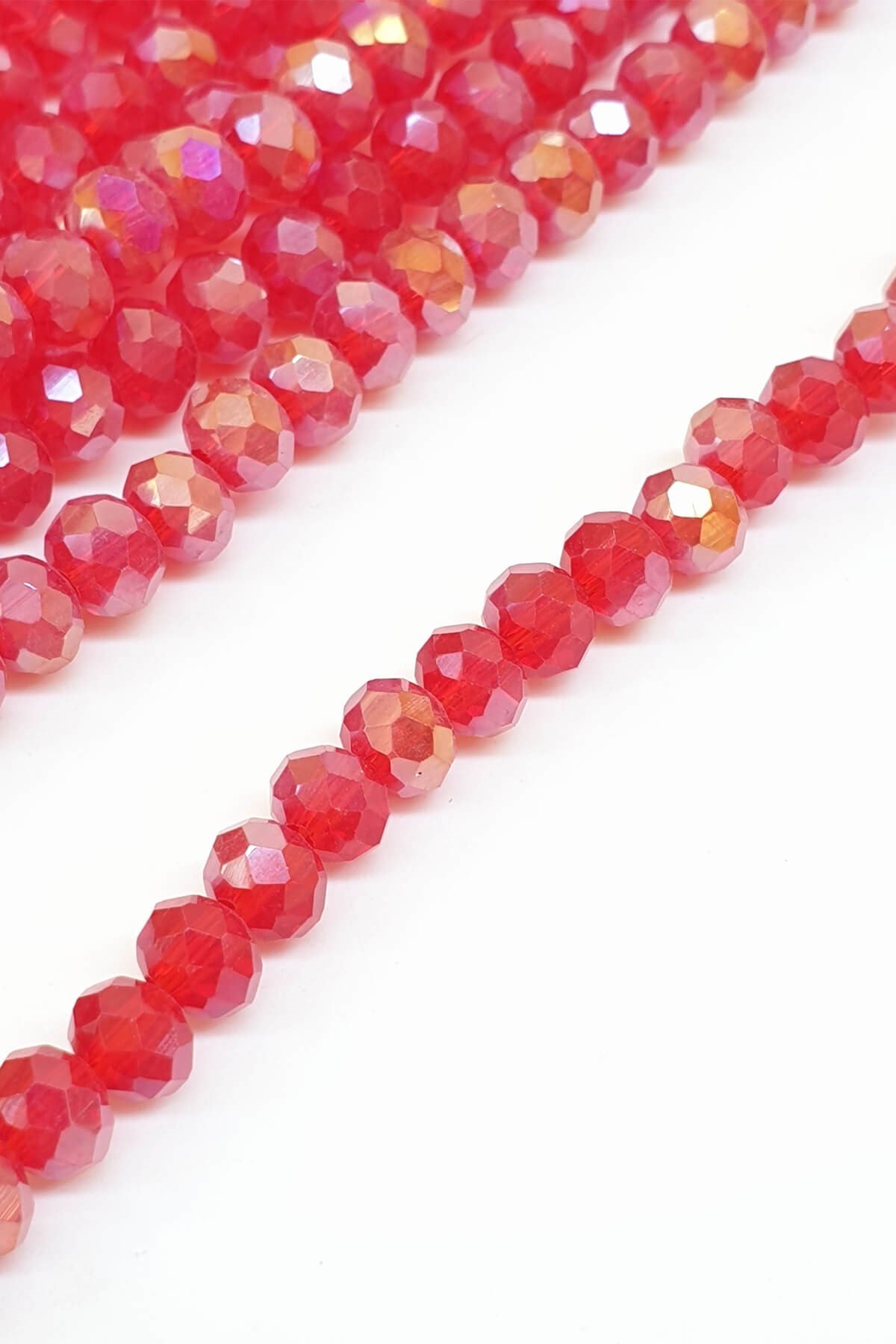 Janjanlı Kırmızı Kristal Boncuk 6 Mm