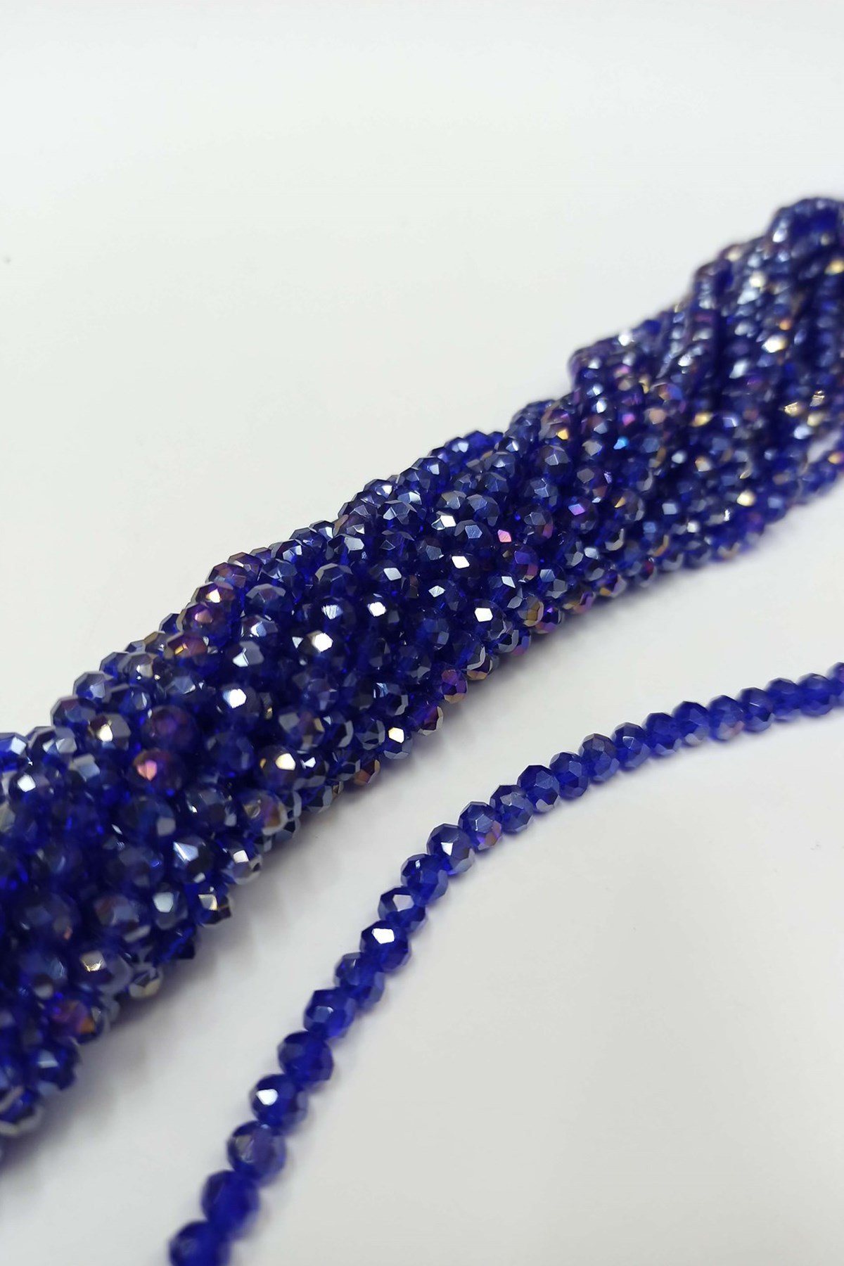 Janjanlı Orta Mavi Kristal Boncuk 6 mm