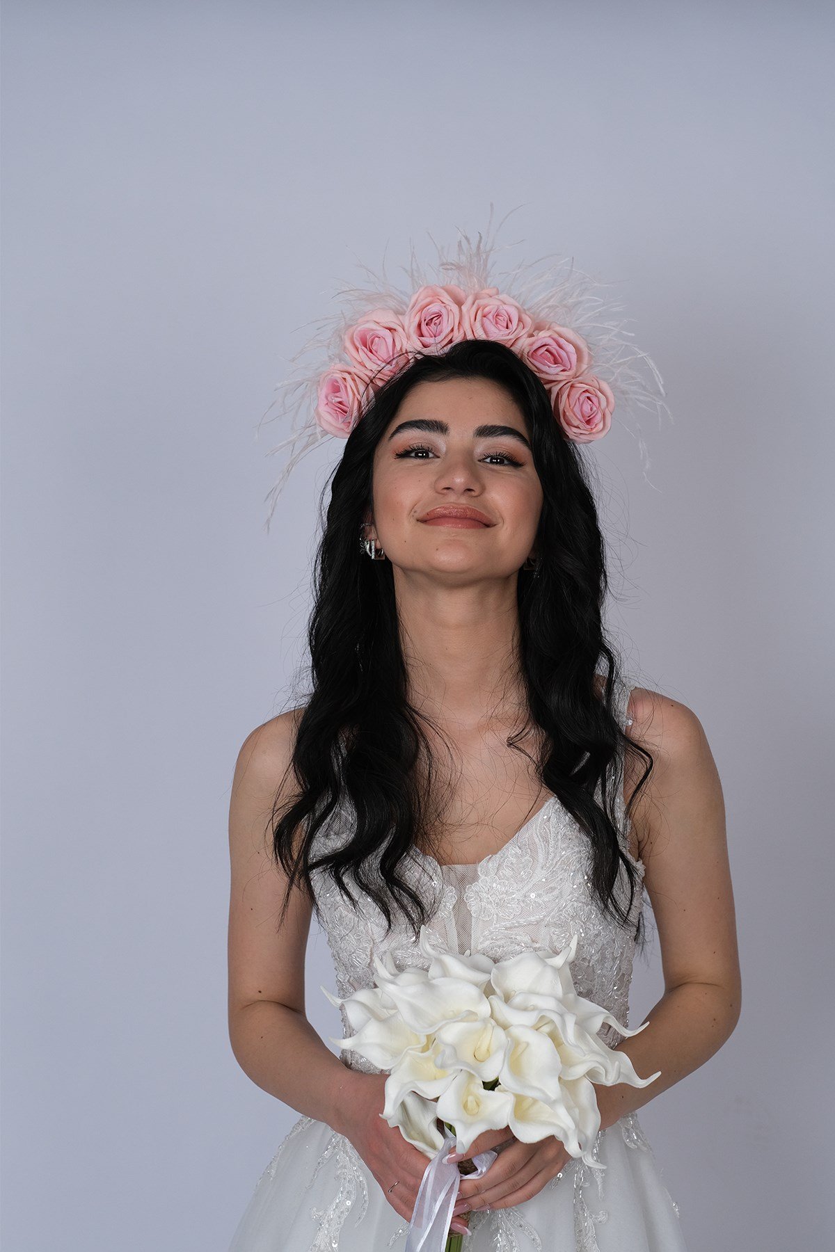 Kadife Güllü Tüylü Tasarım Gelin Kına Tacı