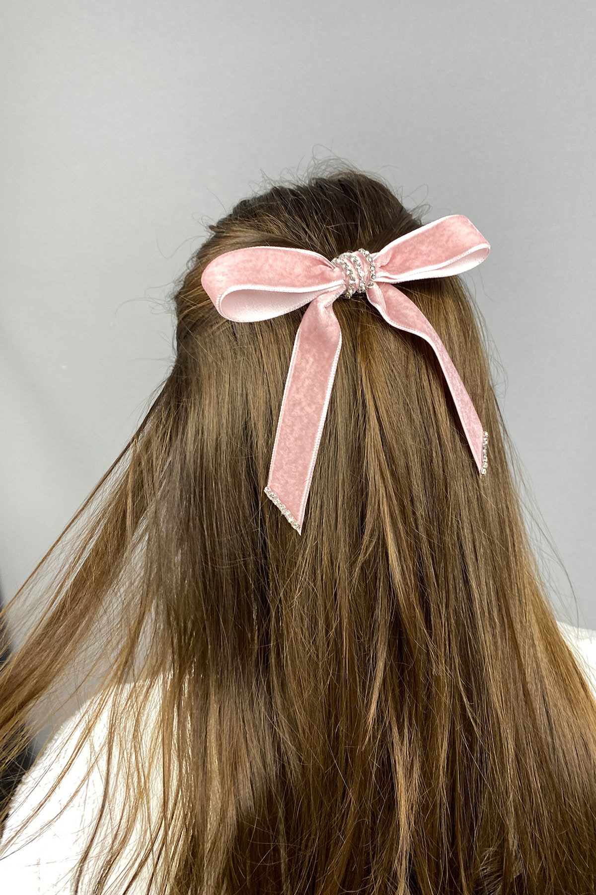 Kadife Kurdeleli Taşlı Fiyonklu Saç Tokası