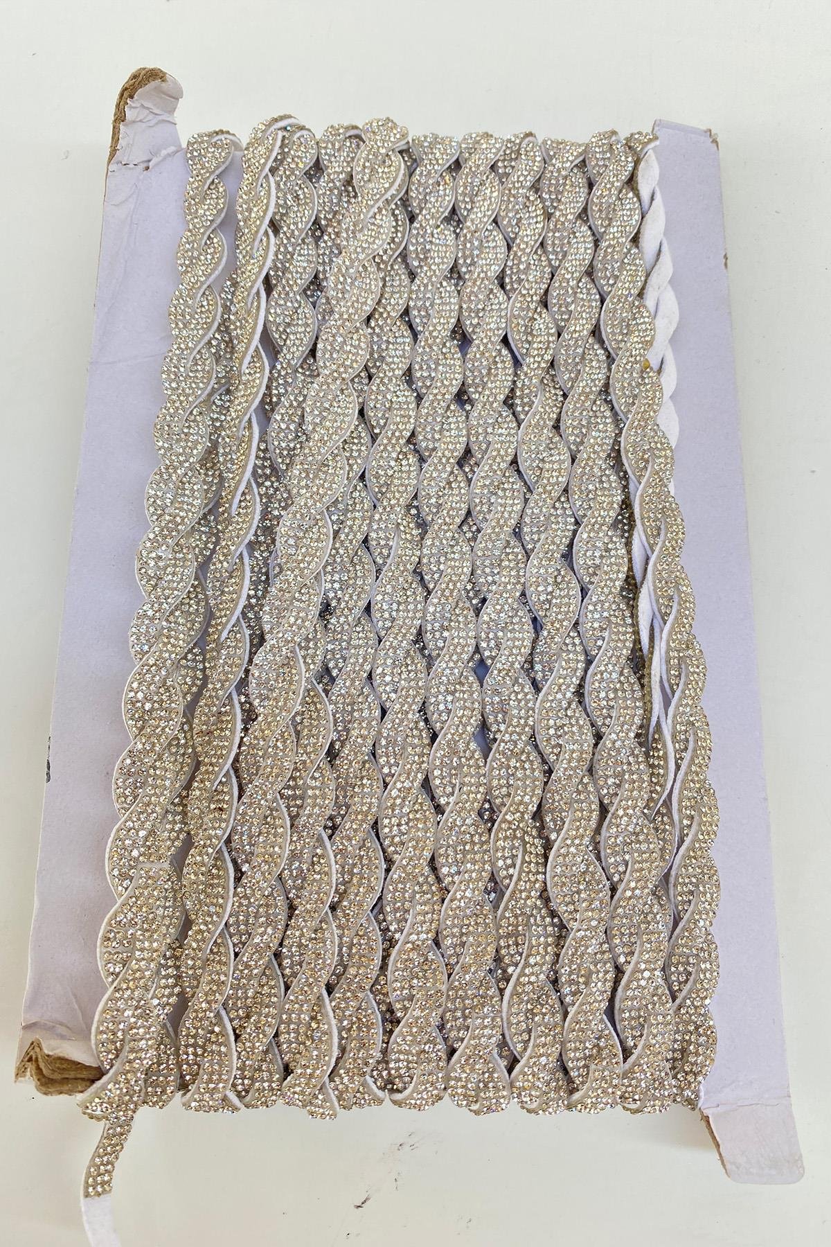 Kadife Zeminli Taşlı Örgü Şerit Bordür