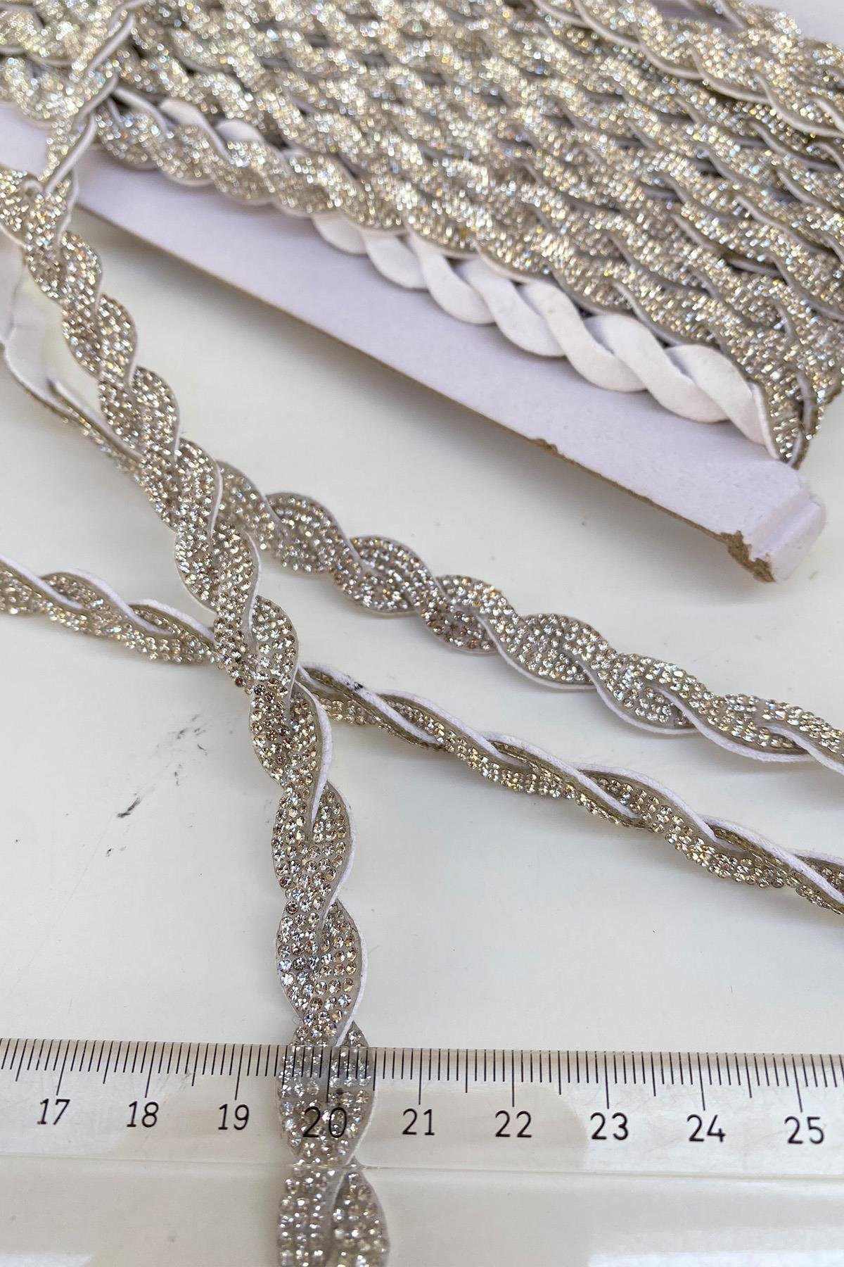 Kadife Zeminli Taşlı Örgü Şerit Bordür