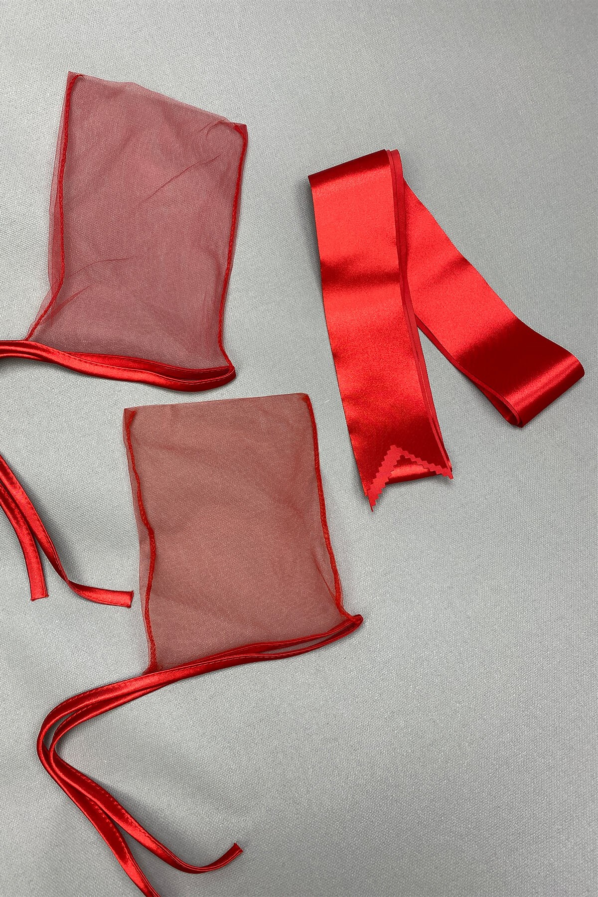 Kırmızı Biyeli Gelin Duvağı Yüz Örtüsü