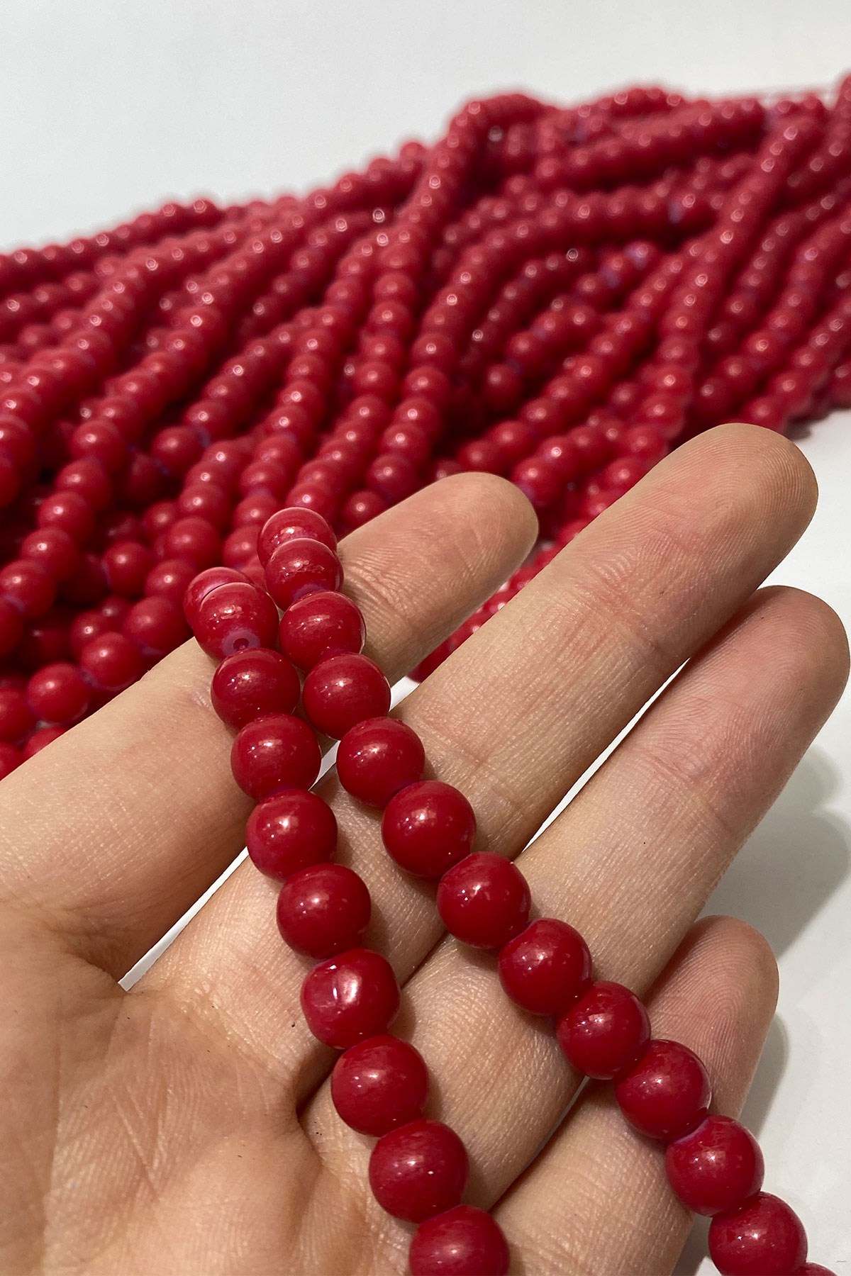 Kırmızı Desenli Dizi Cam Boncuk 8 mm